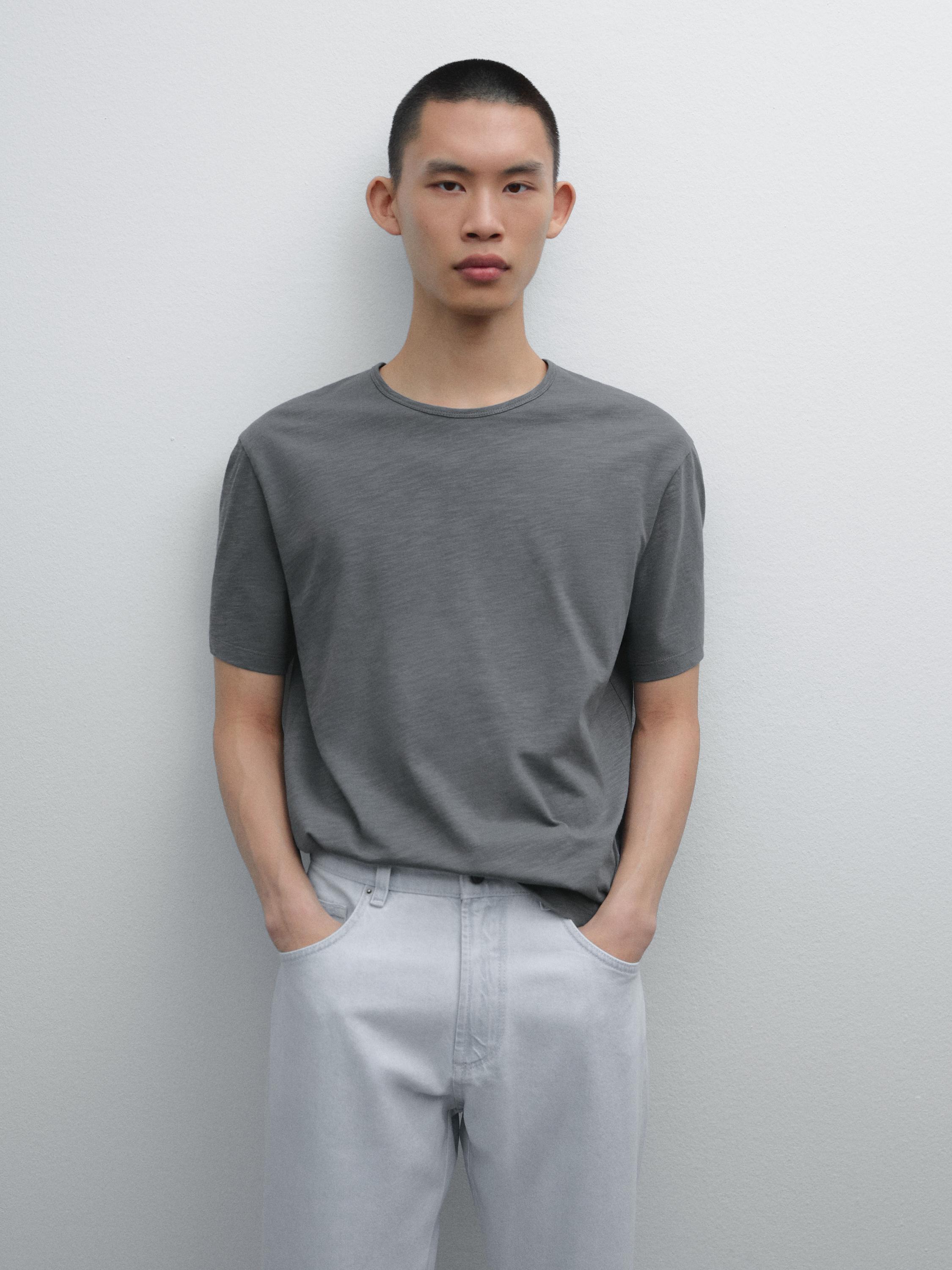 100% cotton T-shirt with fabric detail