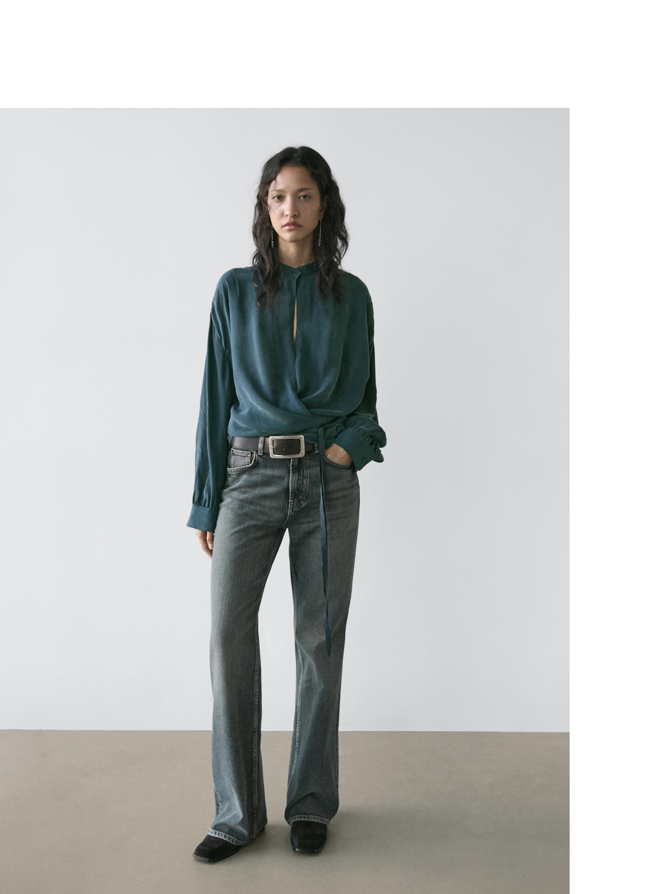 Mid-rise straight-leg flare fit jeans — MEDIUM BLUE