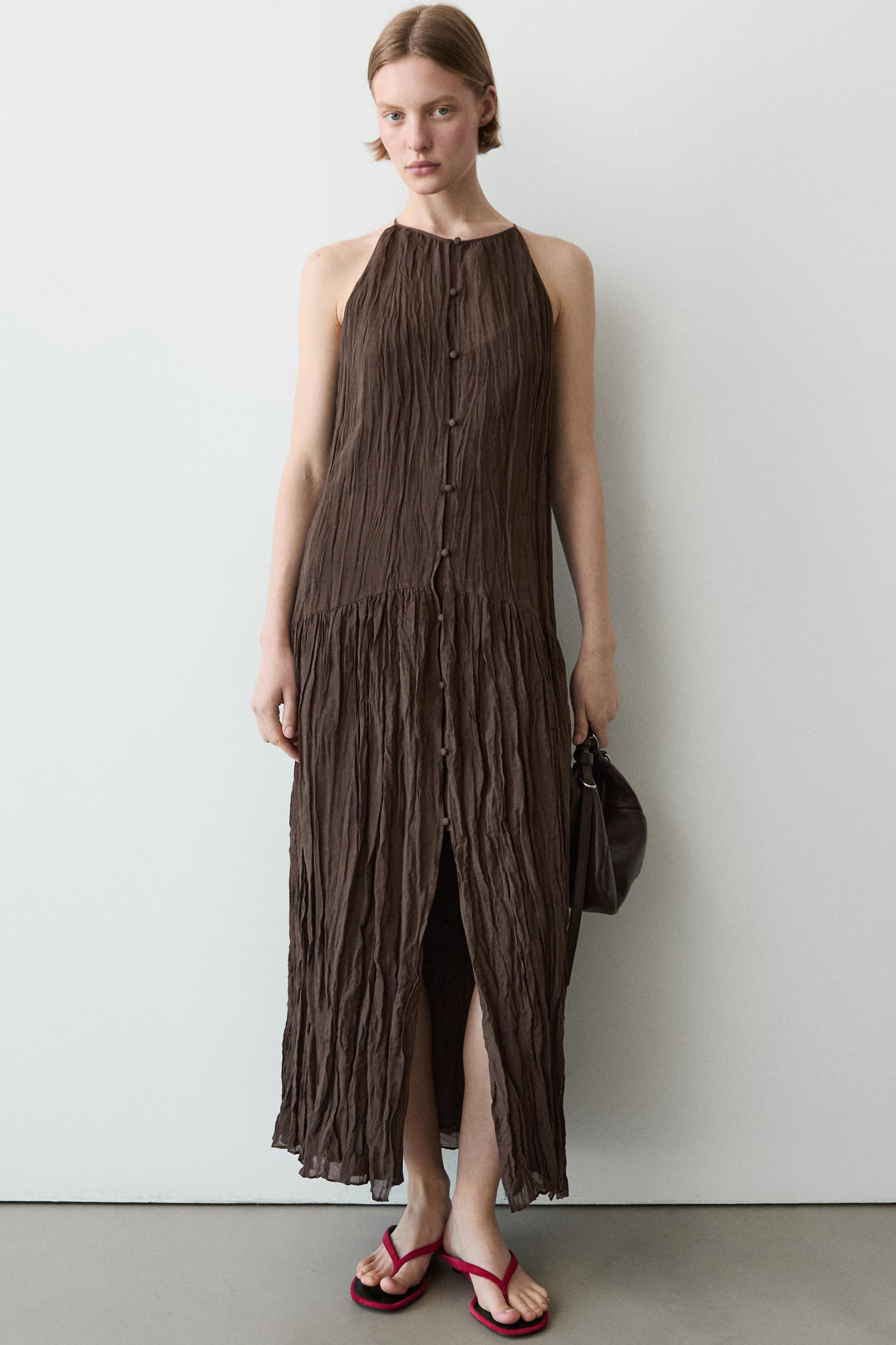 Flowing midi dress with button details — BROWN