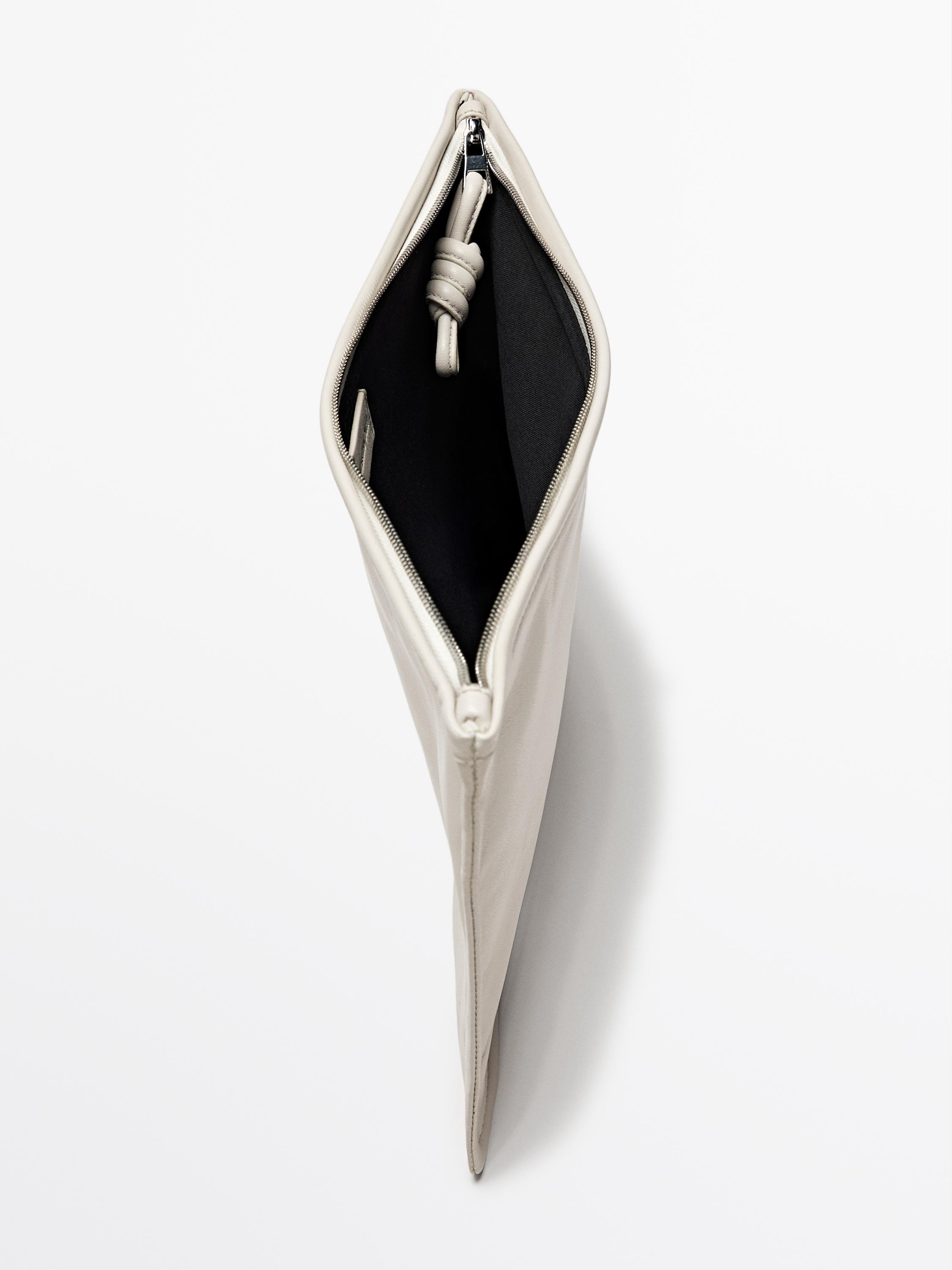 Small nappa leather pouch bag with knot