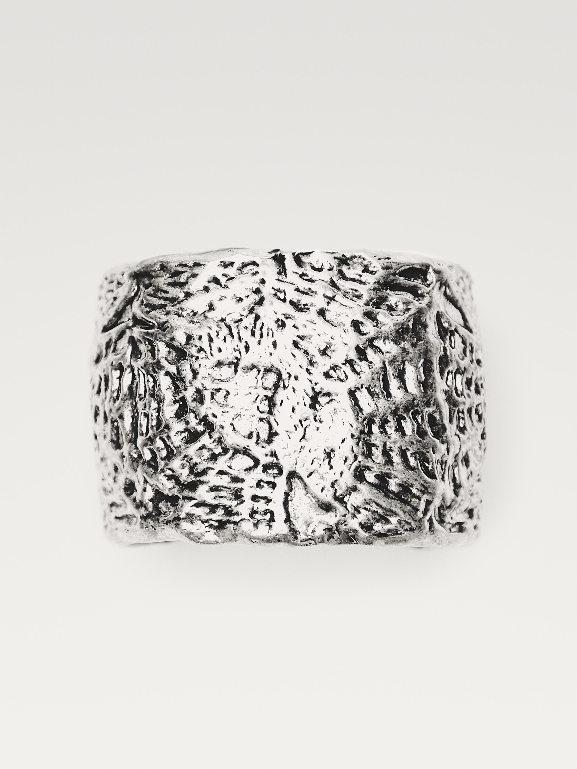 Textured metal bangle