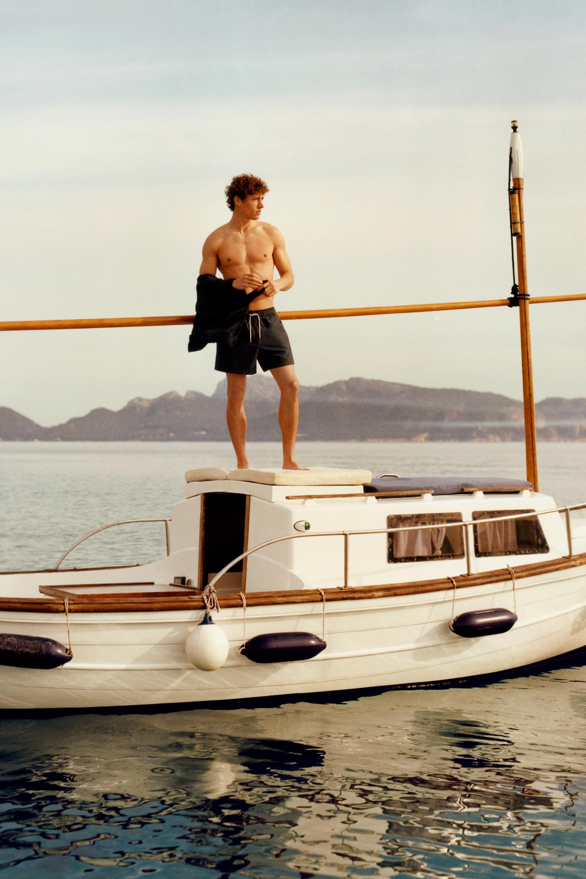 Plain swim trunks — BROWN