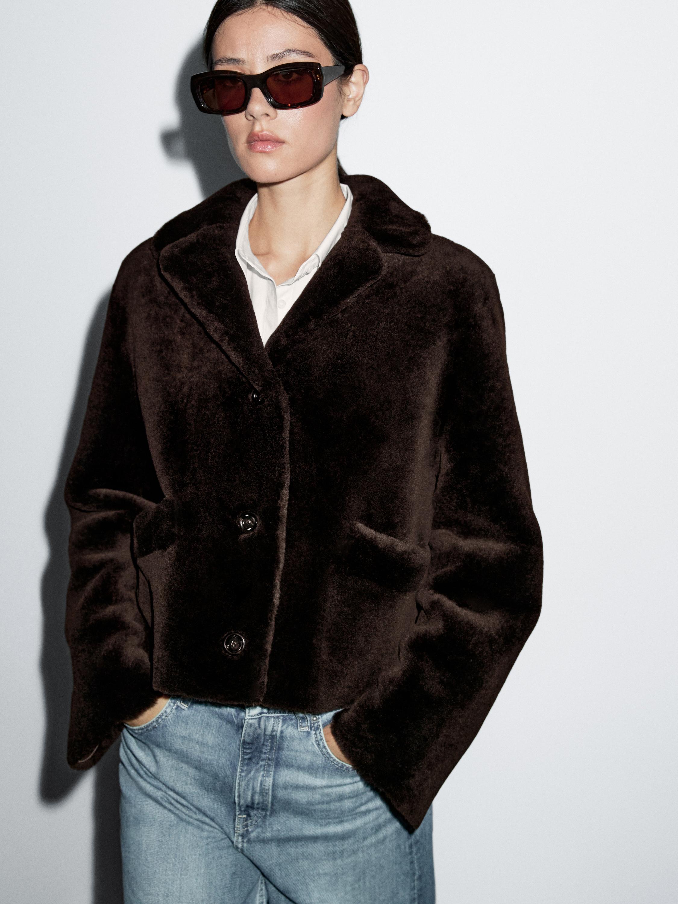 Short 100% sheepskin mouton jacket