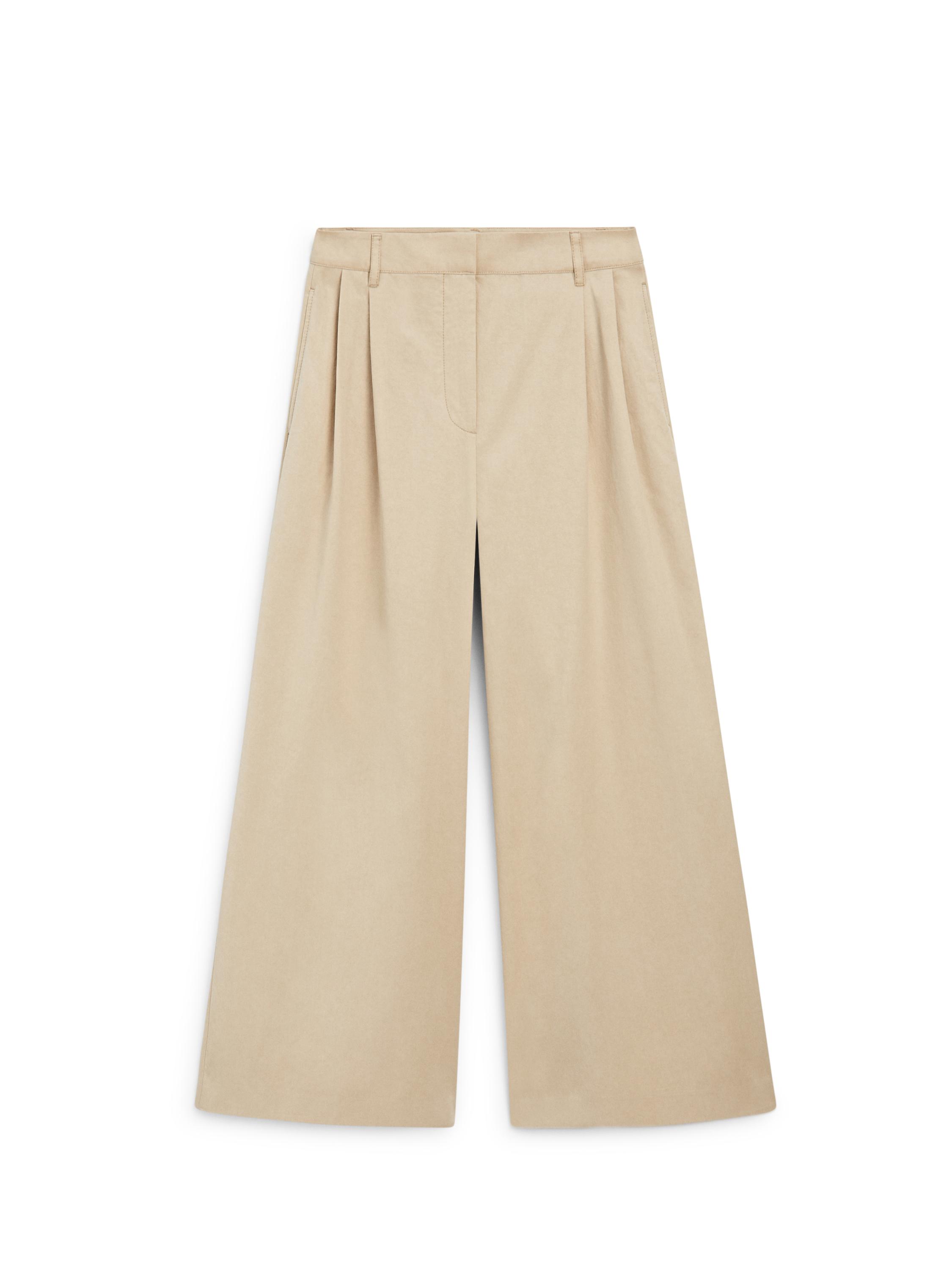 Flowy cropped pants — SAND