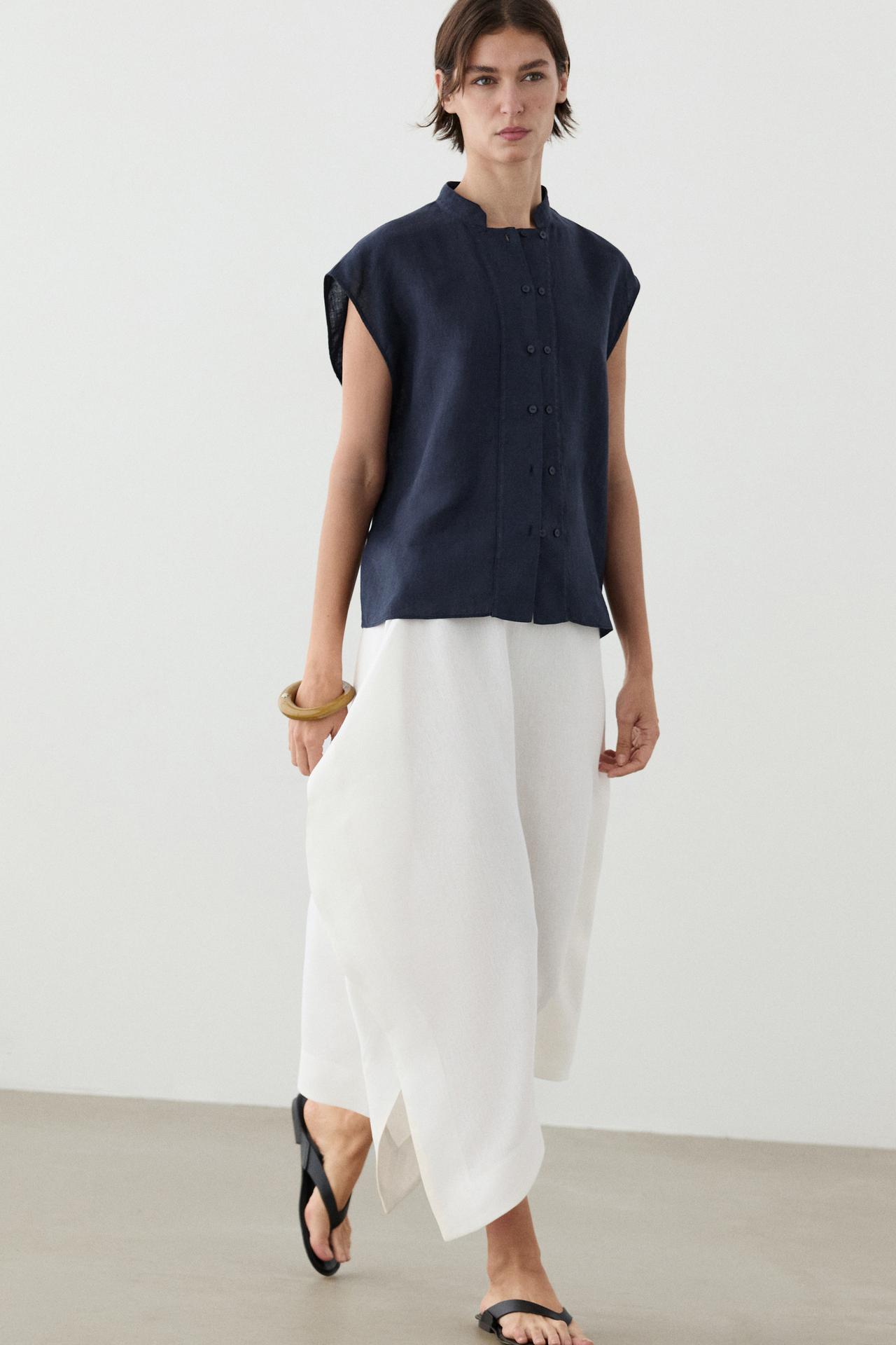 Flowing 100% linen shirt with button detail — DARK NAVY