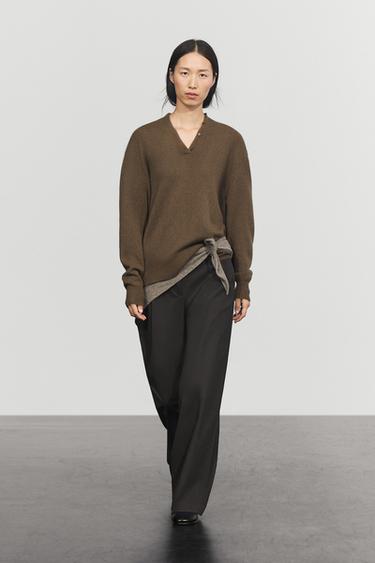 100% cashmere knit sweater with button detail — BROWN MARL 1