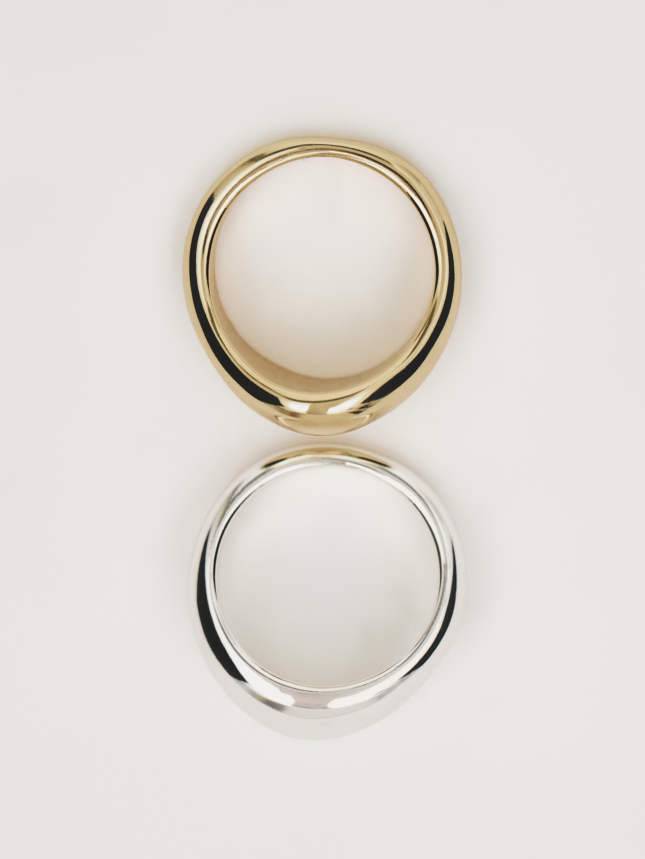 Pack of round rings