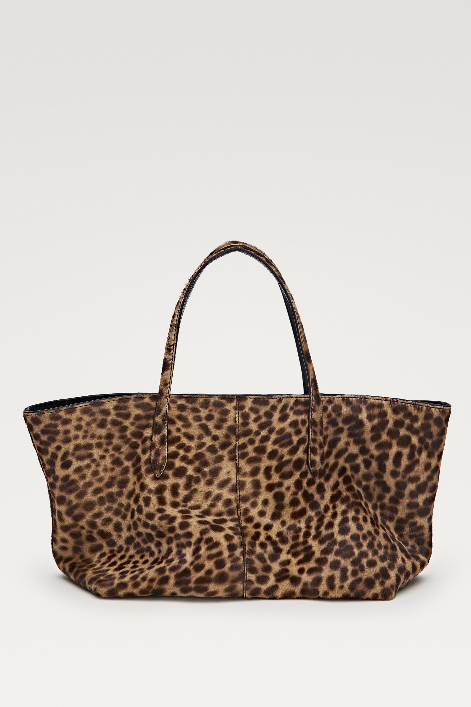 Medium leather tote bag with fur — ECRU