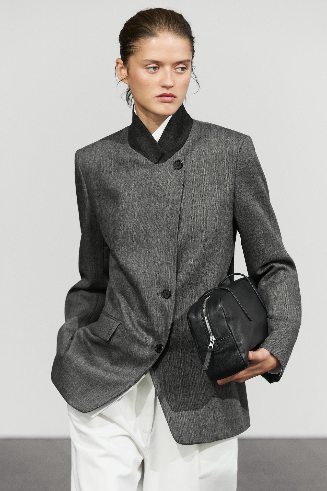 100% Wool Blazer with Contrasting Suede High Neck — GREY