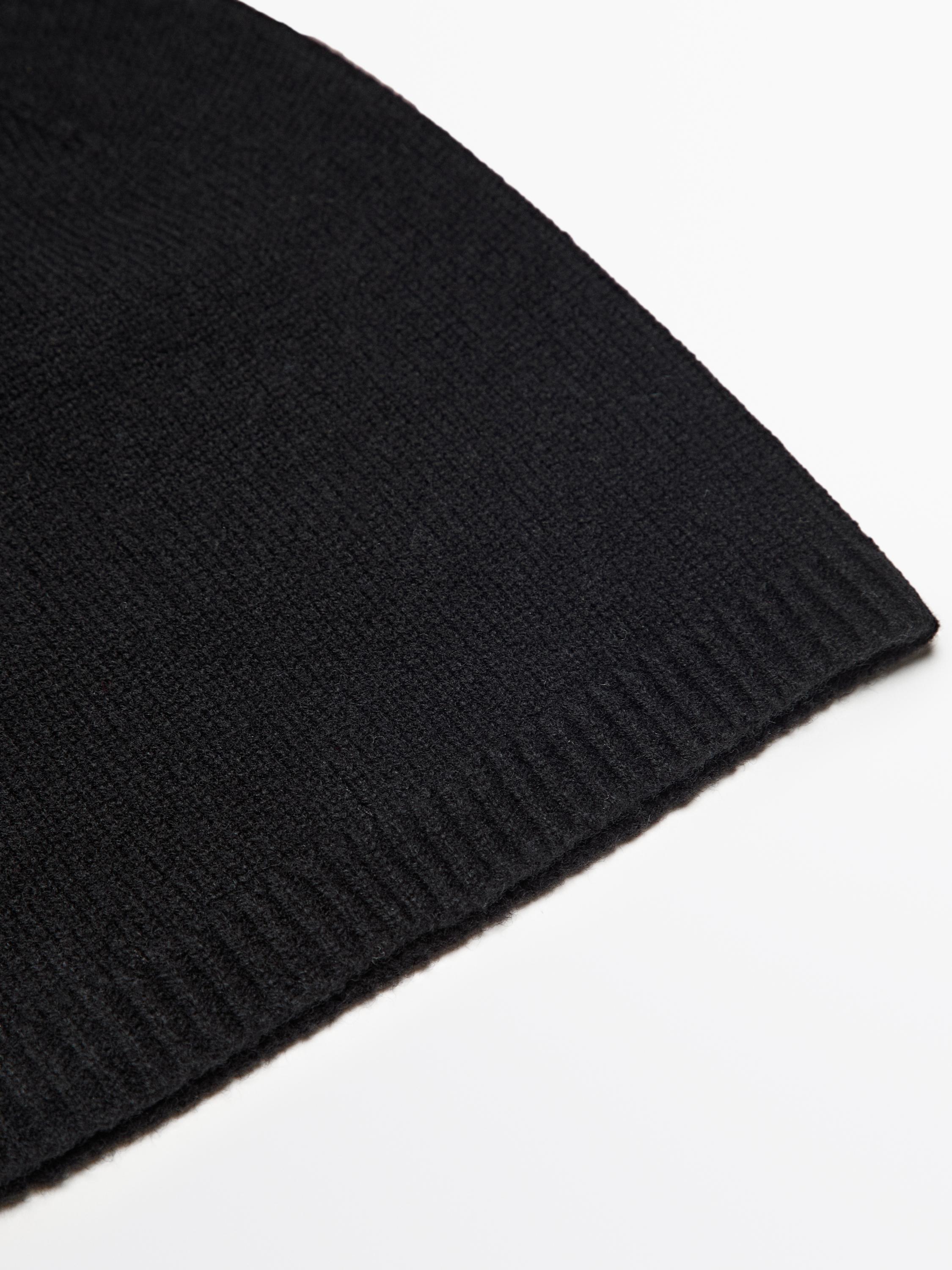 Шапка бини из тонкого трикотажа