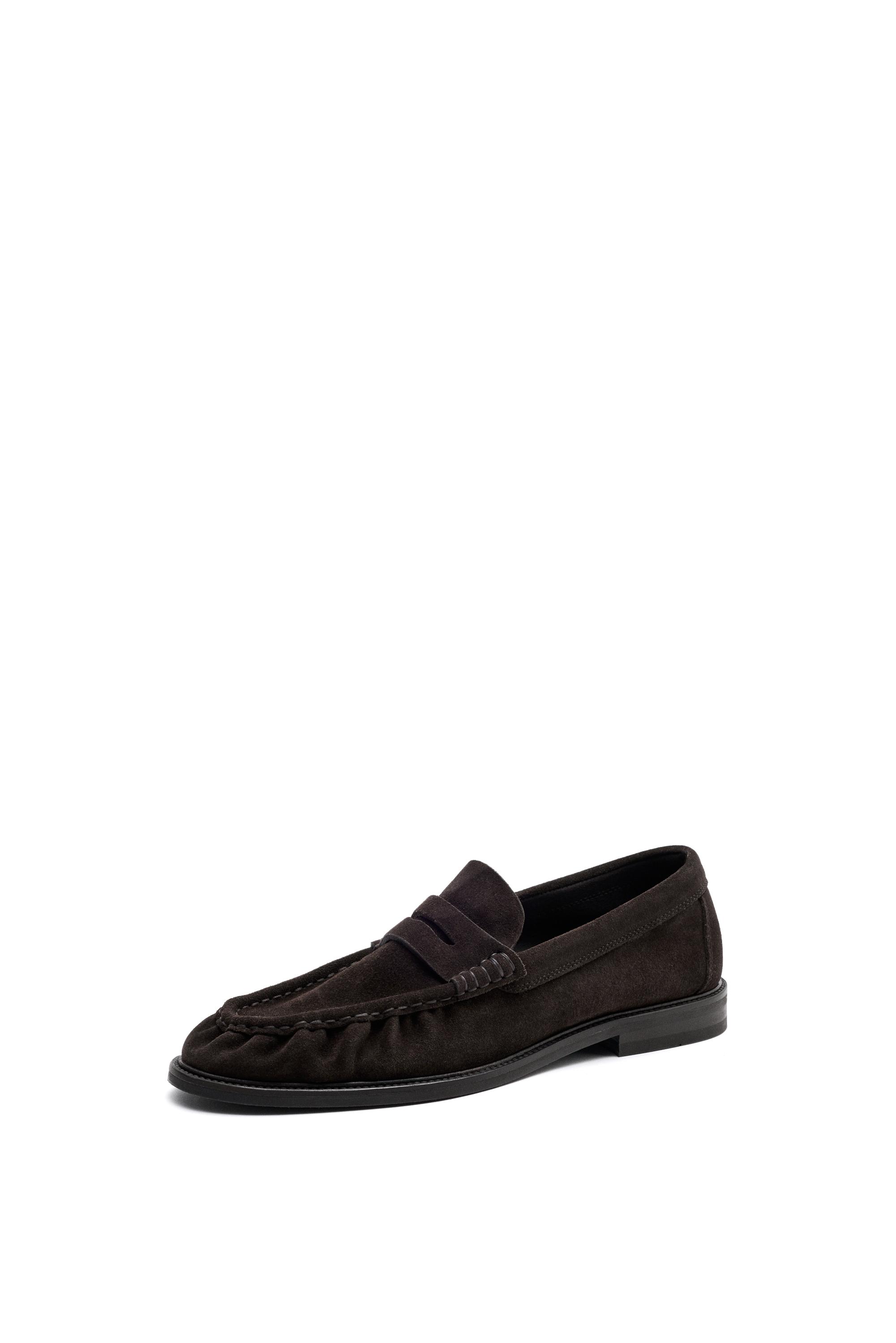 Shirred split suede leather loafer — BROWN