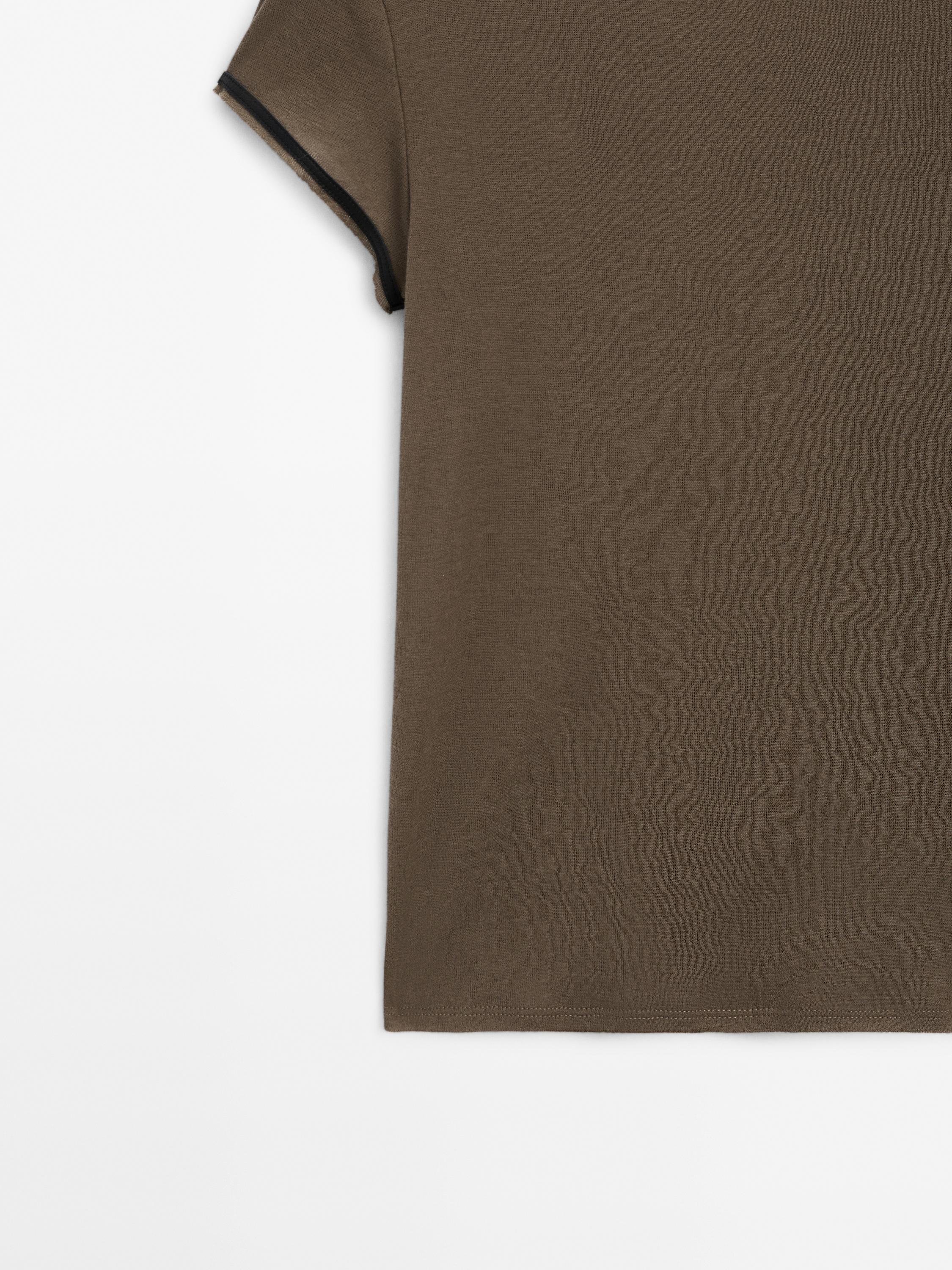 Contrast leather trimmed T-shirt