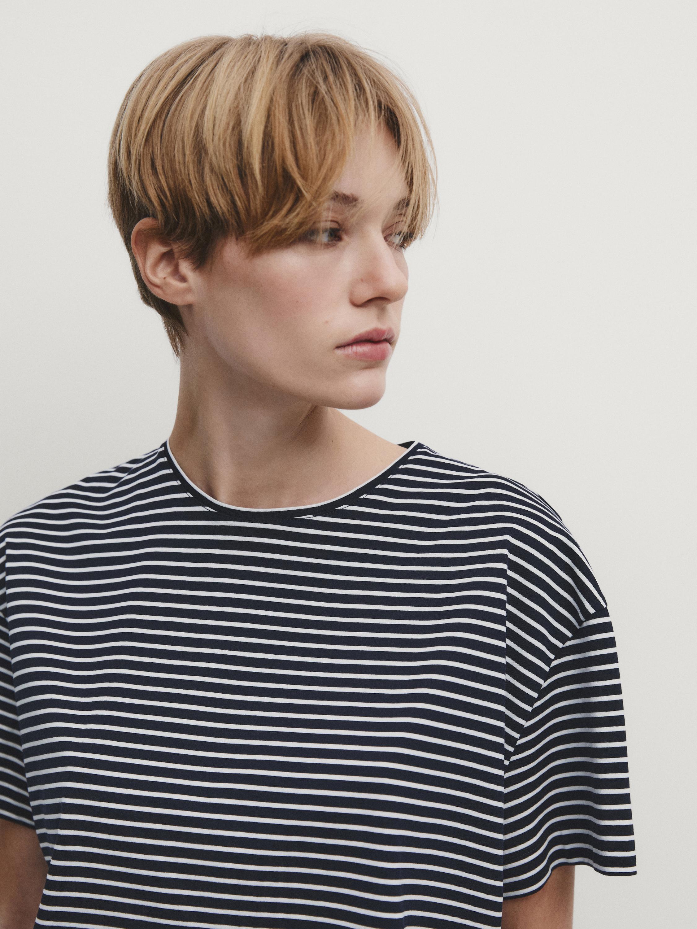 Short sleeve striped cropped T-shirt