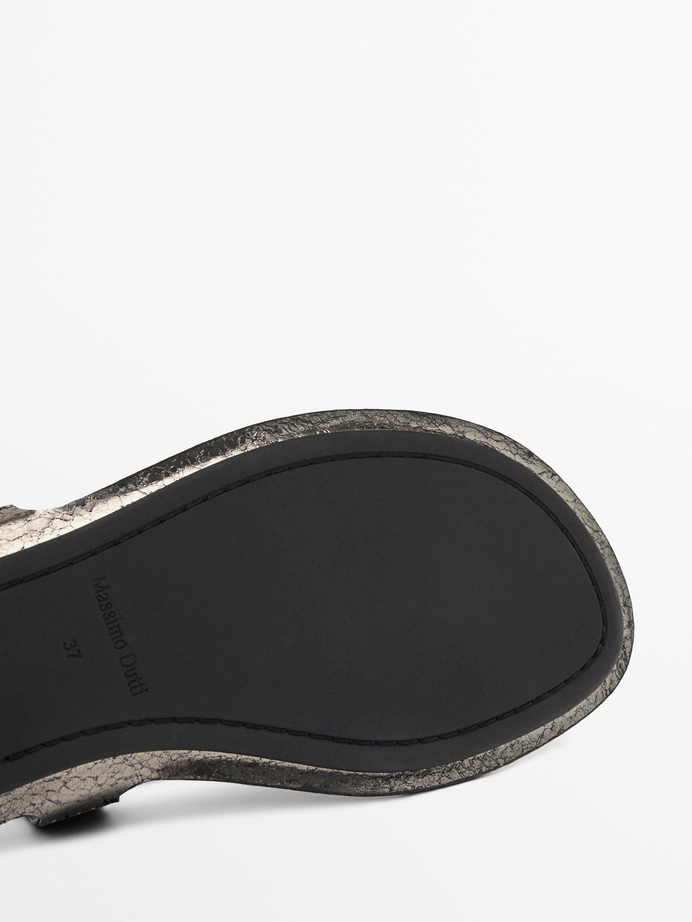 ★ Massimo Dutti★ llic flat sandals 11703650092 Metallic flat sandals · Silver · Shoes | Massimo Dutti