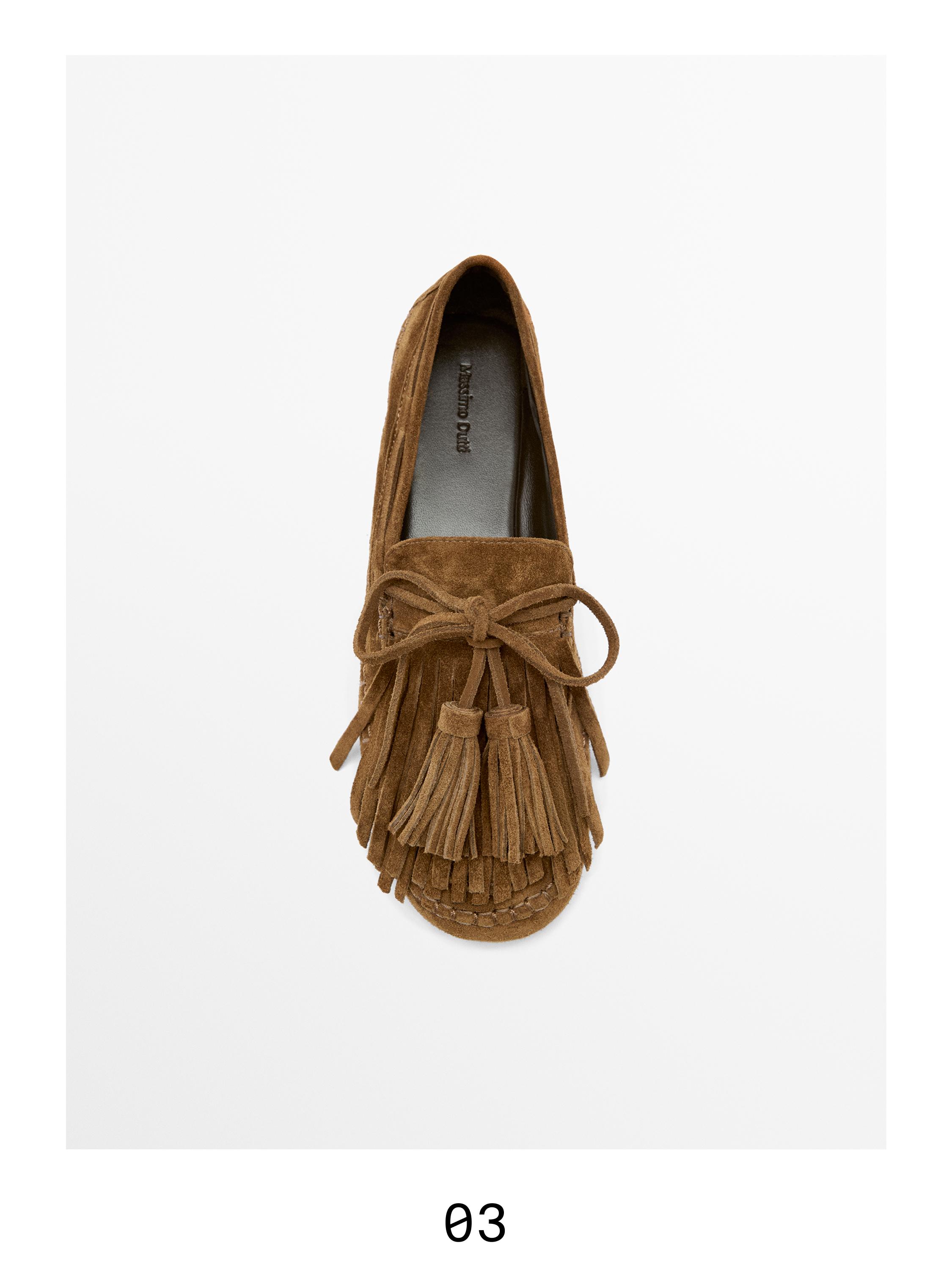 Split suede loafers with fringing and tassels — TAN