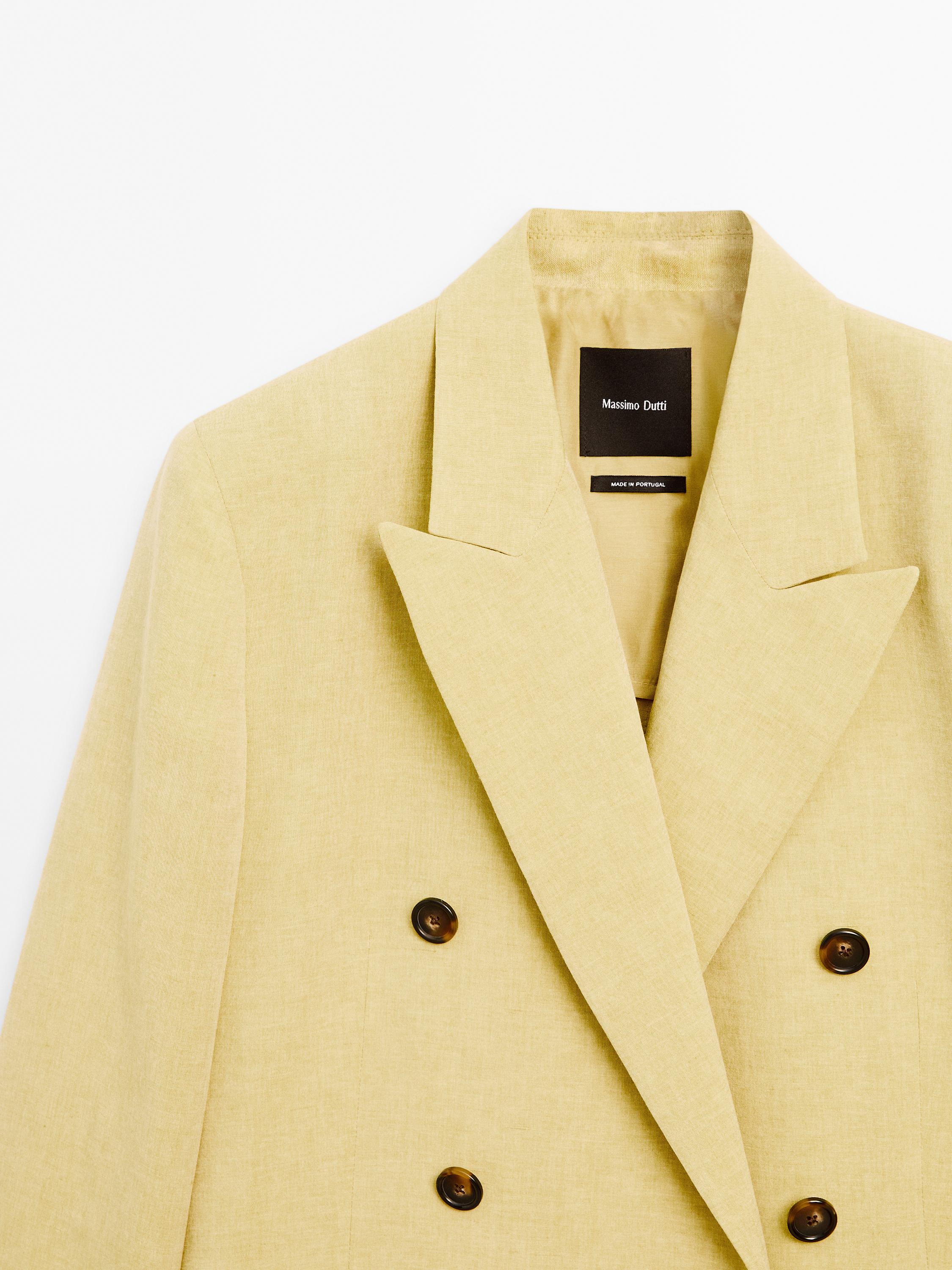 Double-breasted blazer