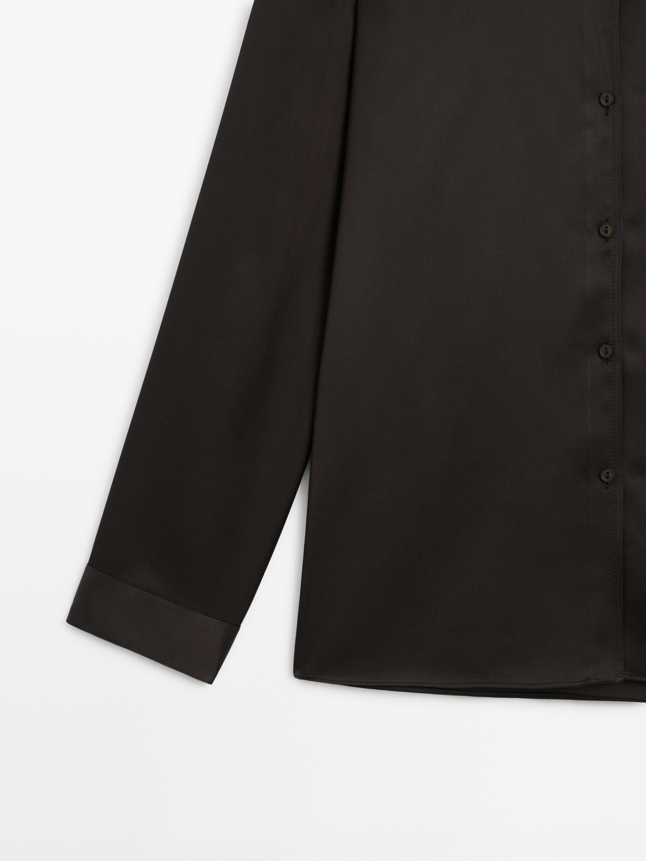 Long sleeve satin shirt with vents