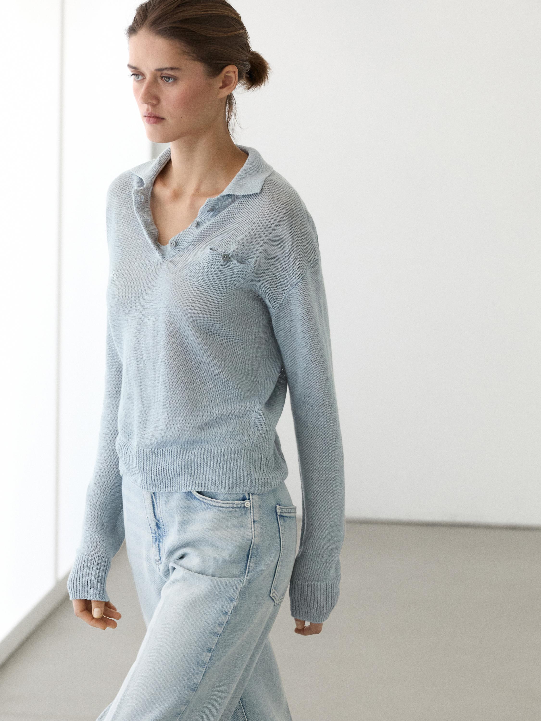 Feiner Leinenpullover mit Polo-Kragen