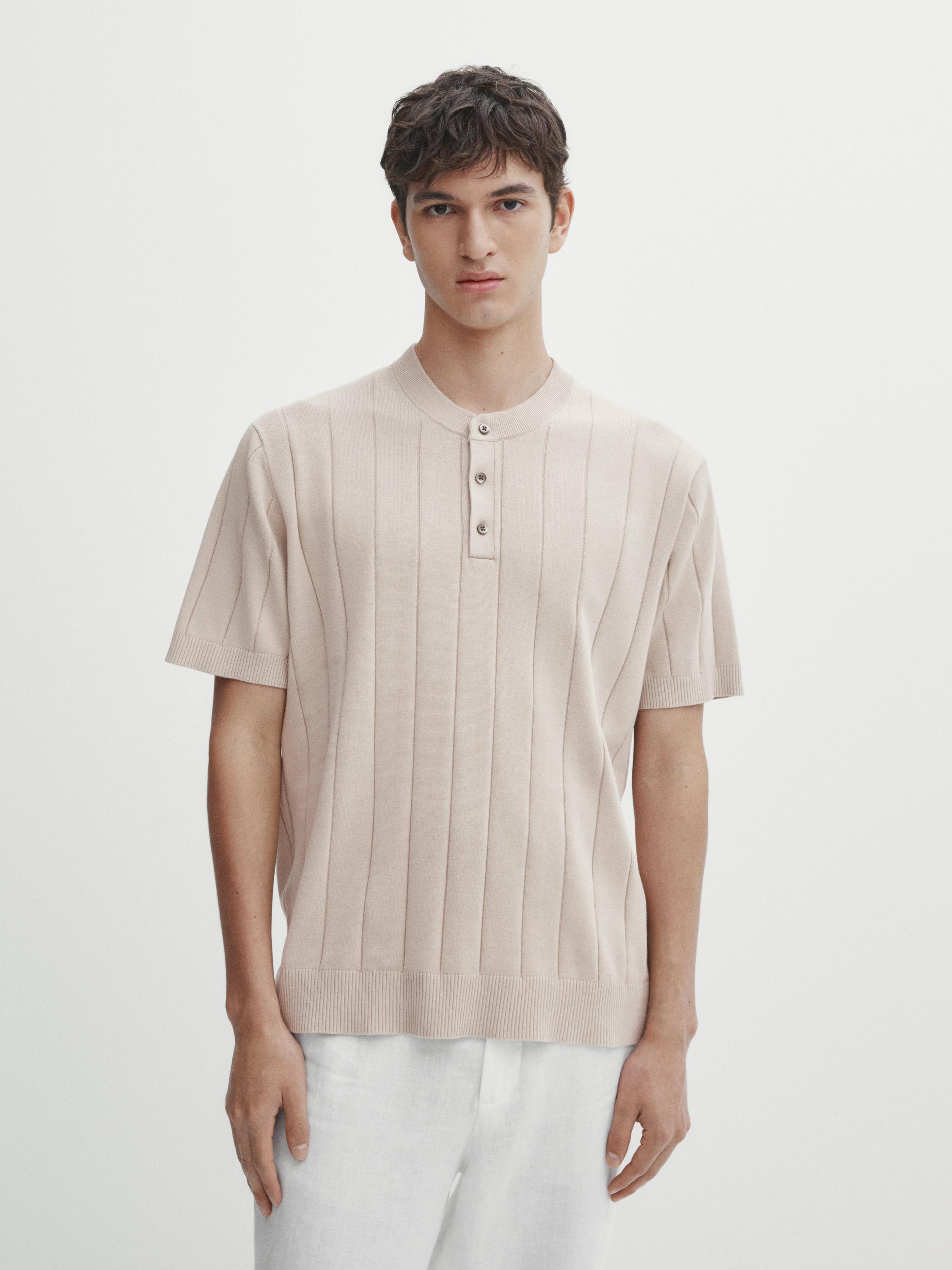 Short sleeve ribbed knit polo shirt