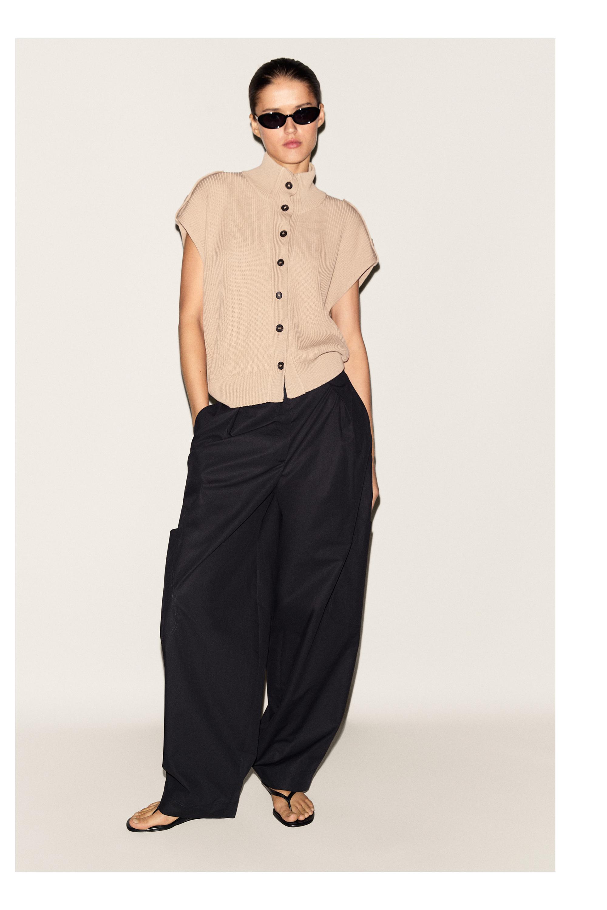 Barrel fit cargo pants — BLACK