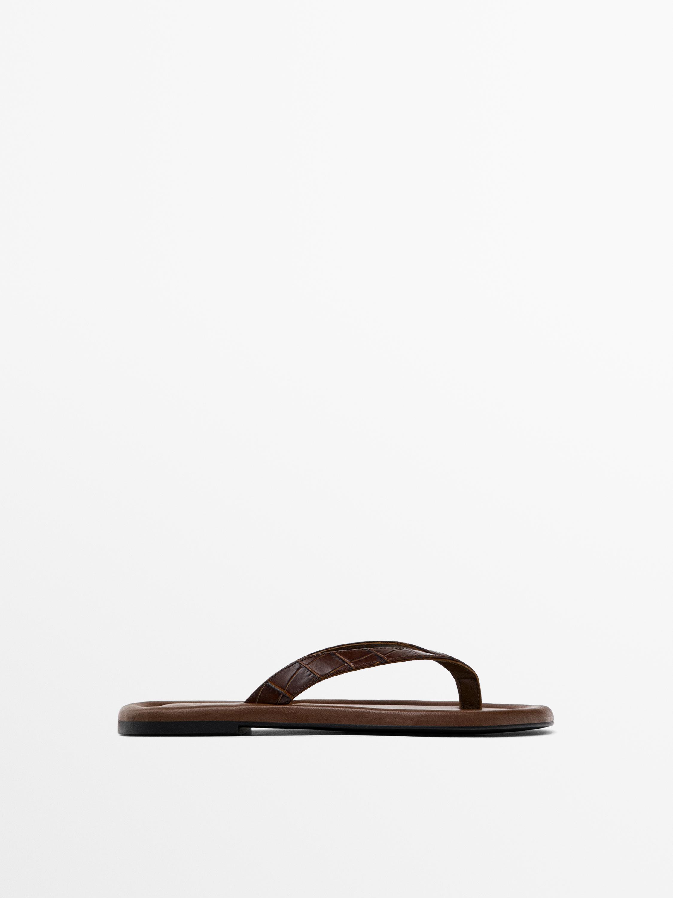 Padded flat sandals