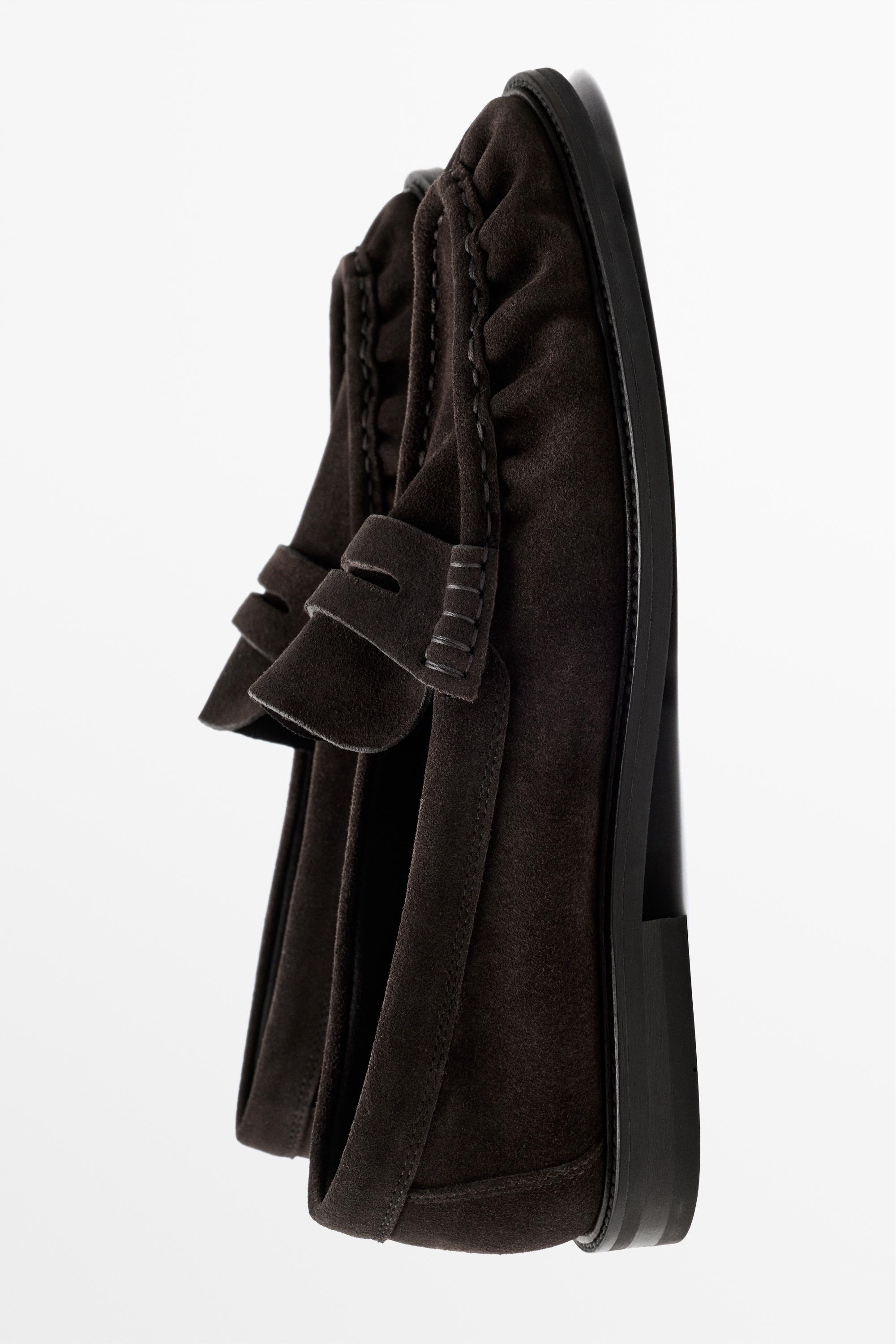Shirred split suede leather loafer — BROWN