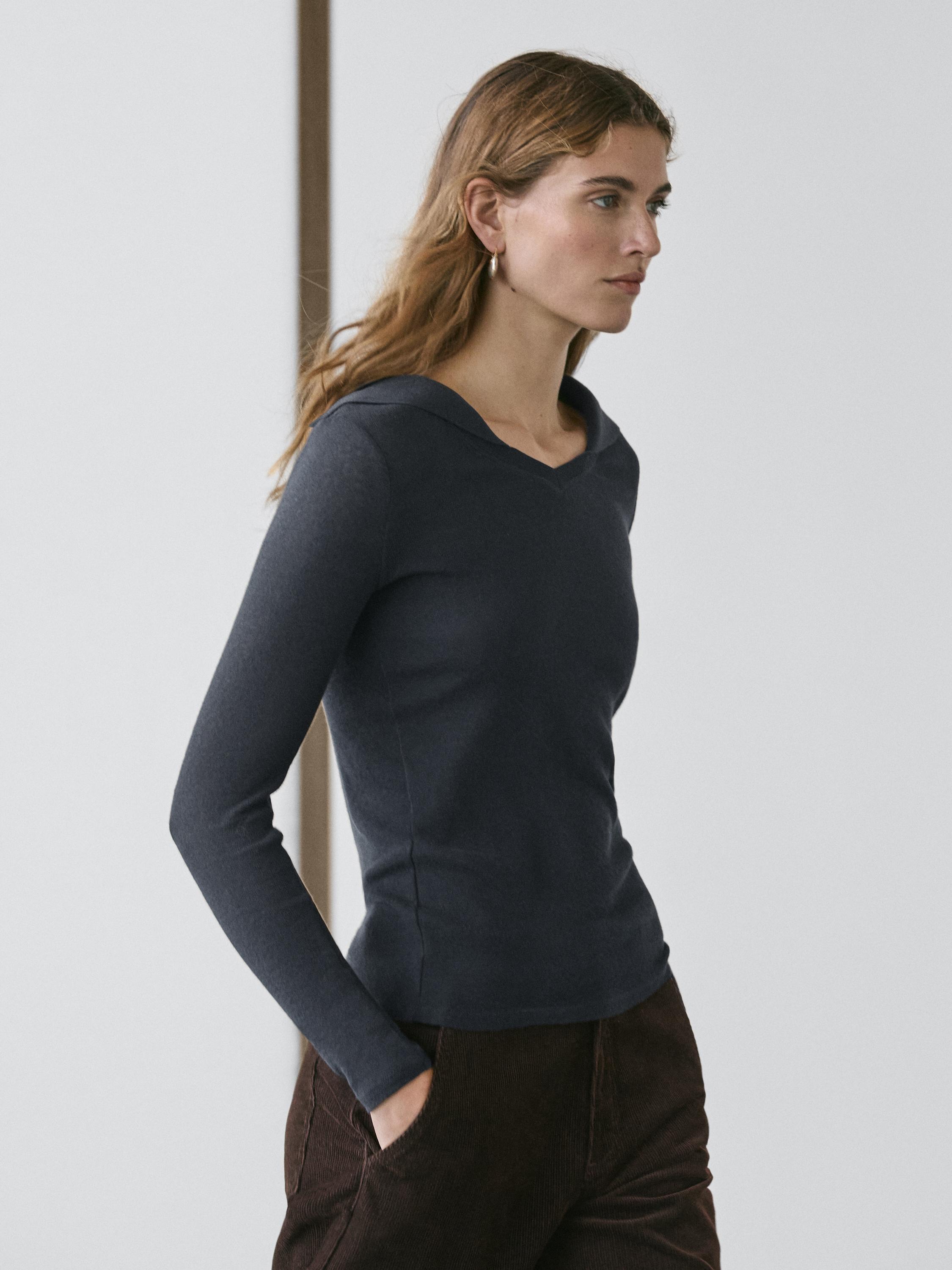 Long sleeve knit V-neck polo shirt — NAVY BLUE
