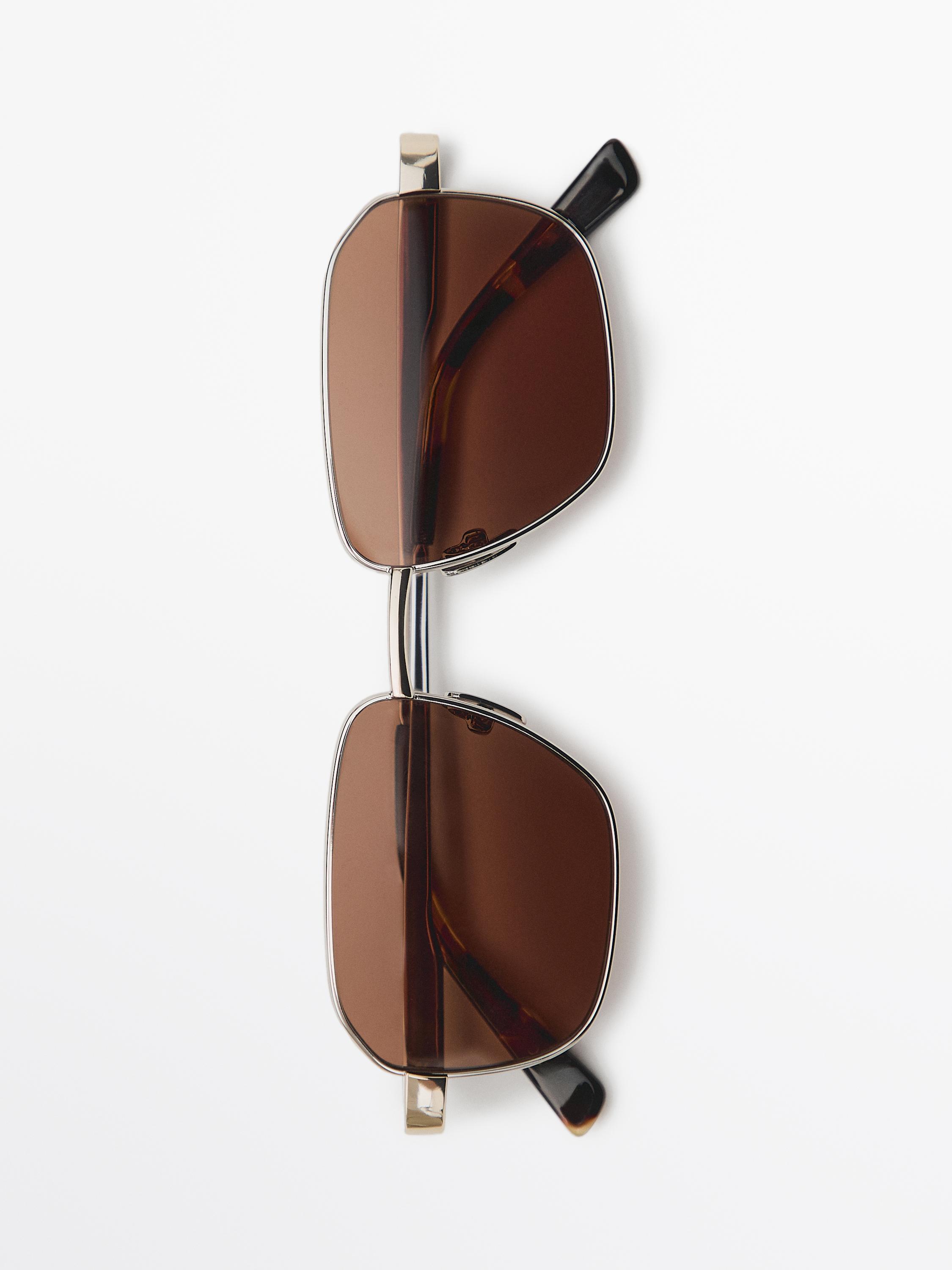 Lunettes de soleil métalliques