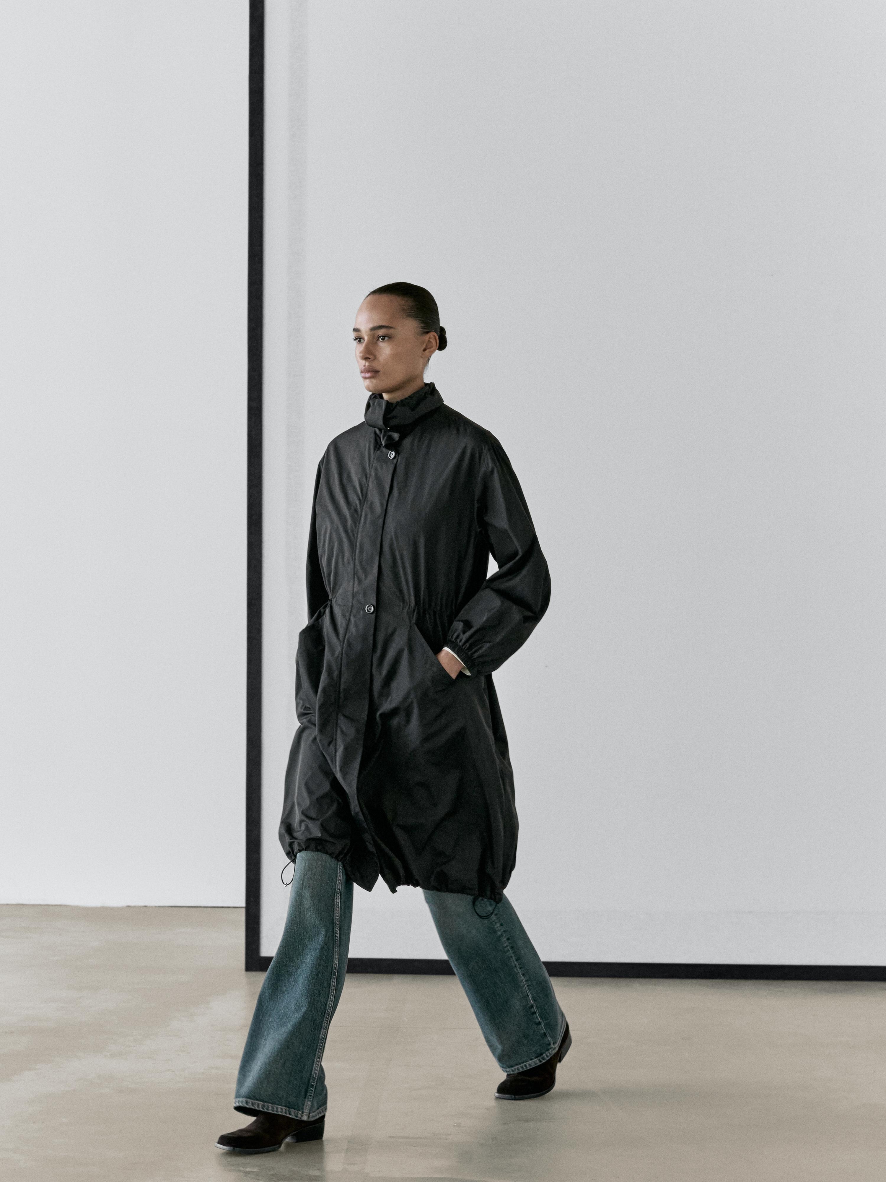 Water-repellent parka with detachable inner gilet — BLACK