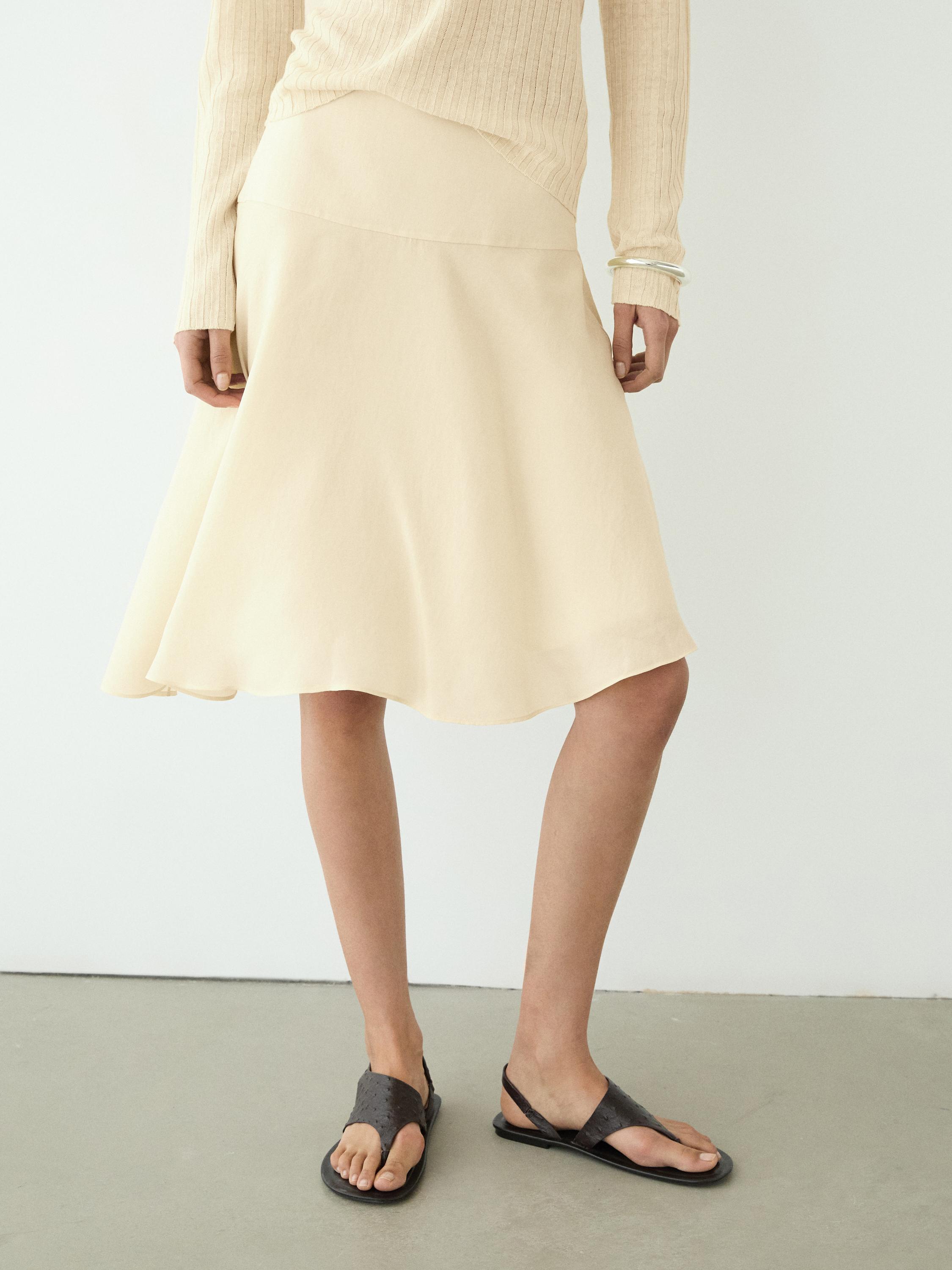 Flowing asymmetric midi skirt — Gold