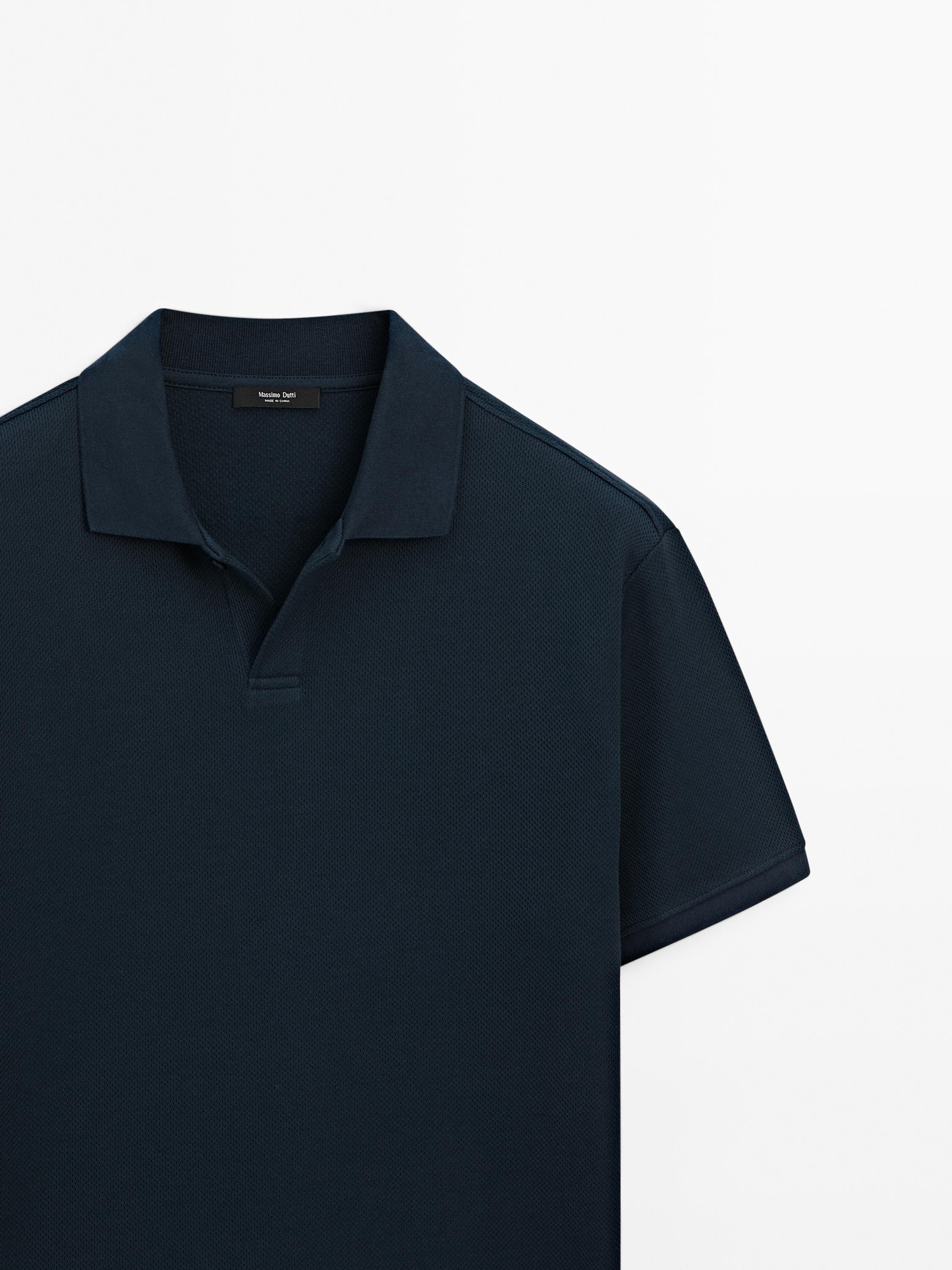 Short sleeve micro-textured polo shirt