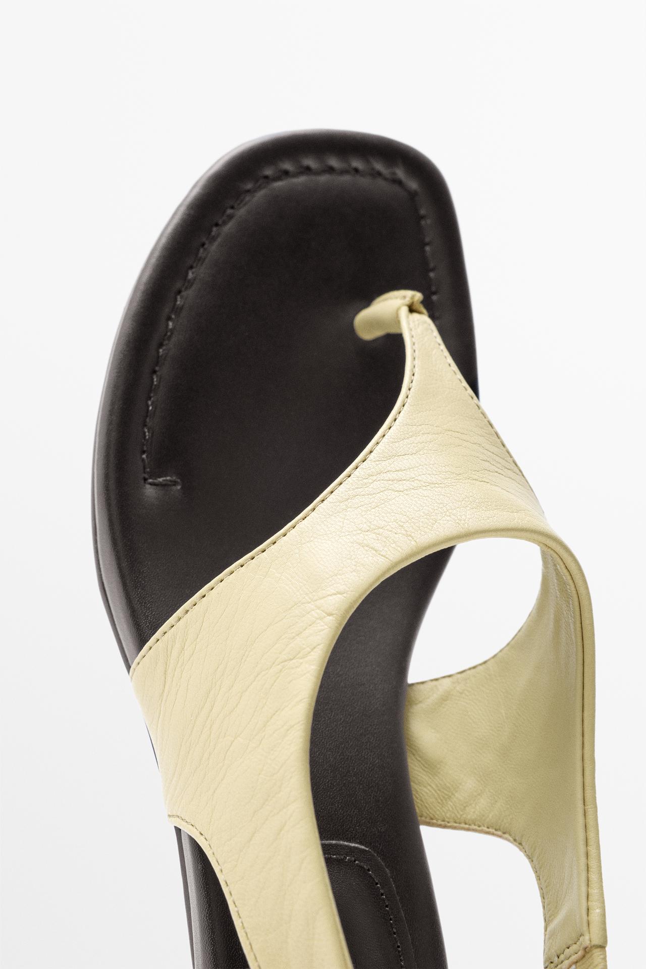 Leather sandals with block heel — CREAM