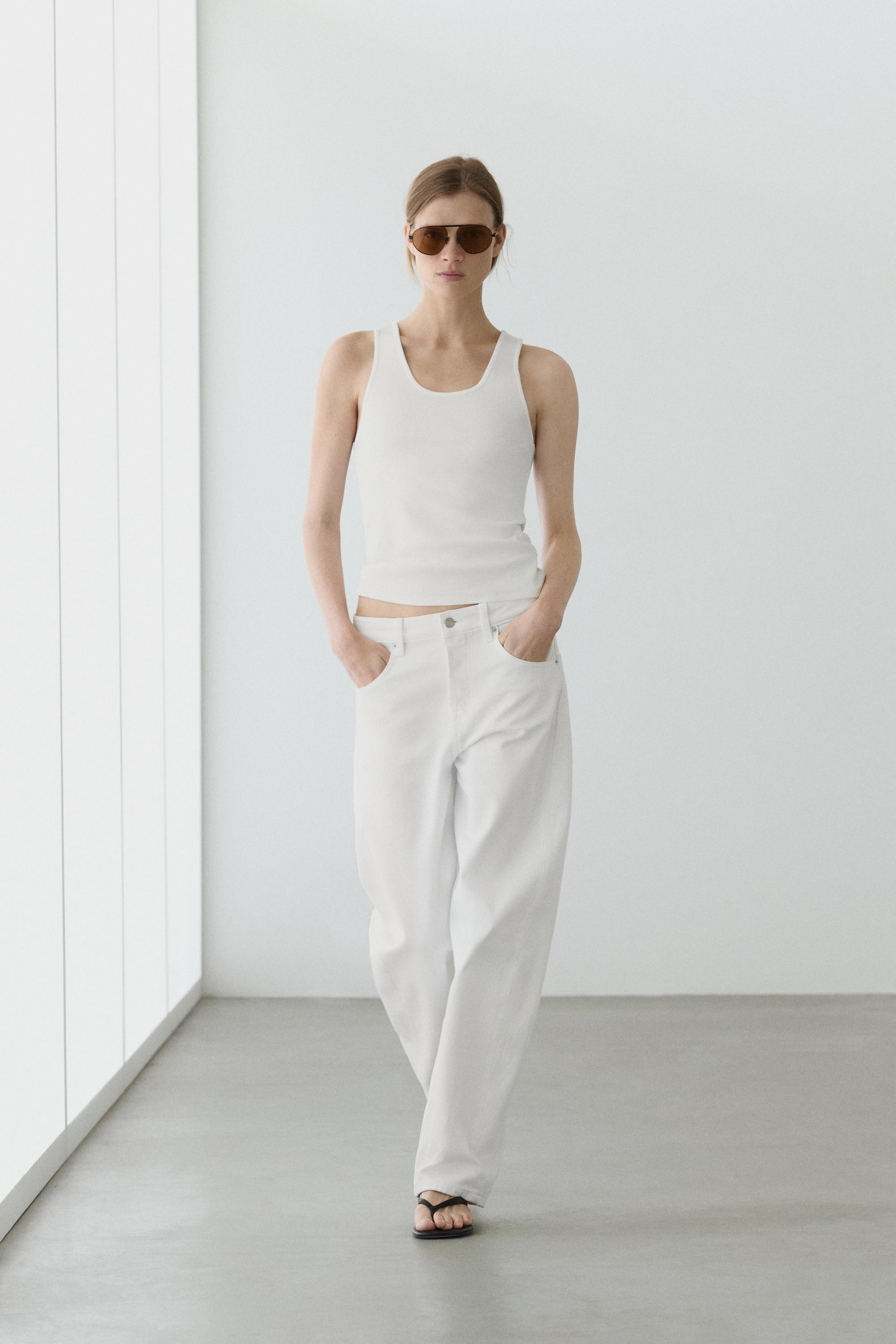 Scoop neck strappy top