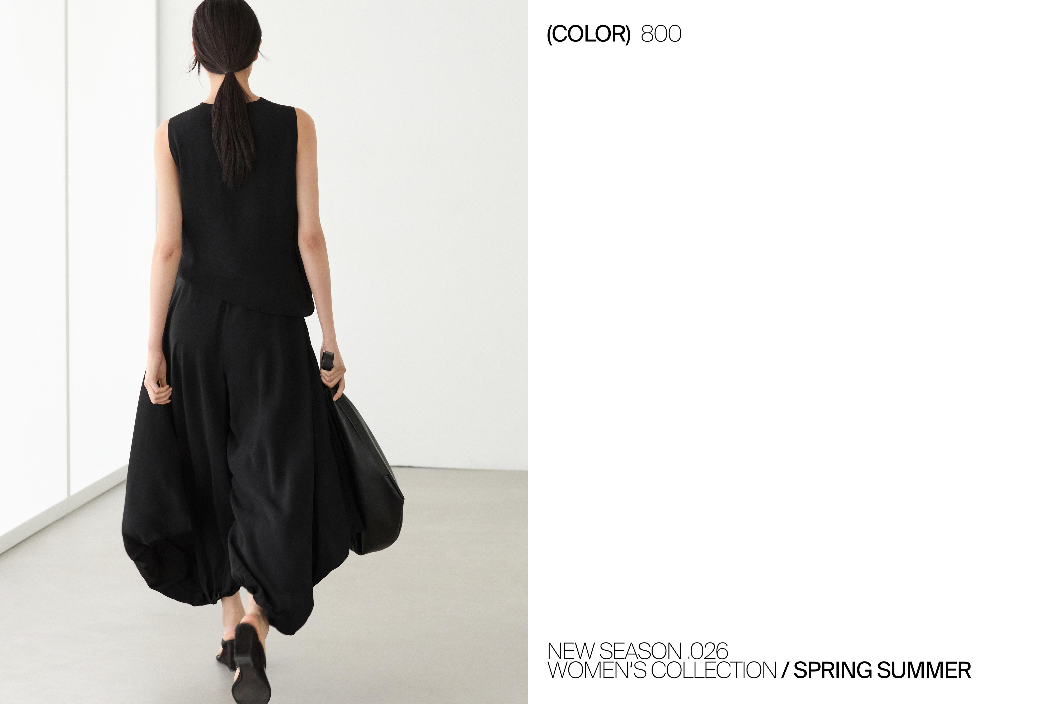Long double-breasted vest — BLACK