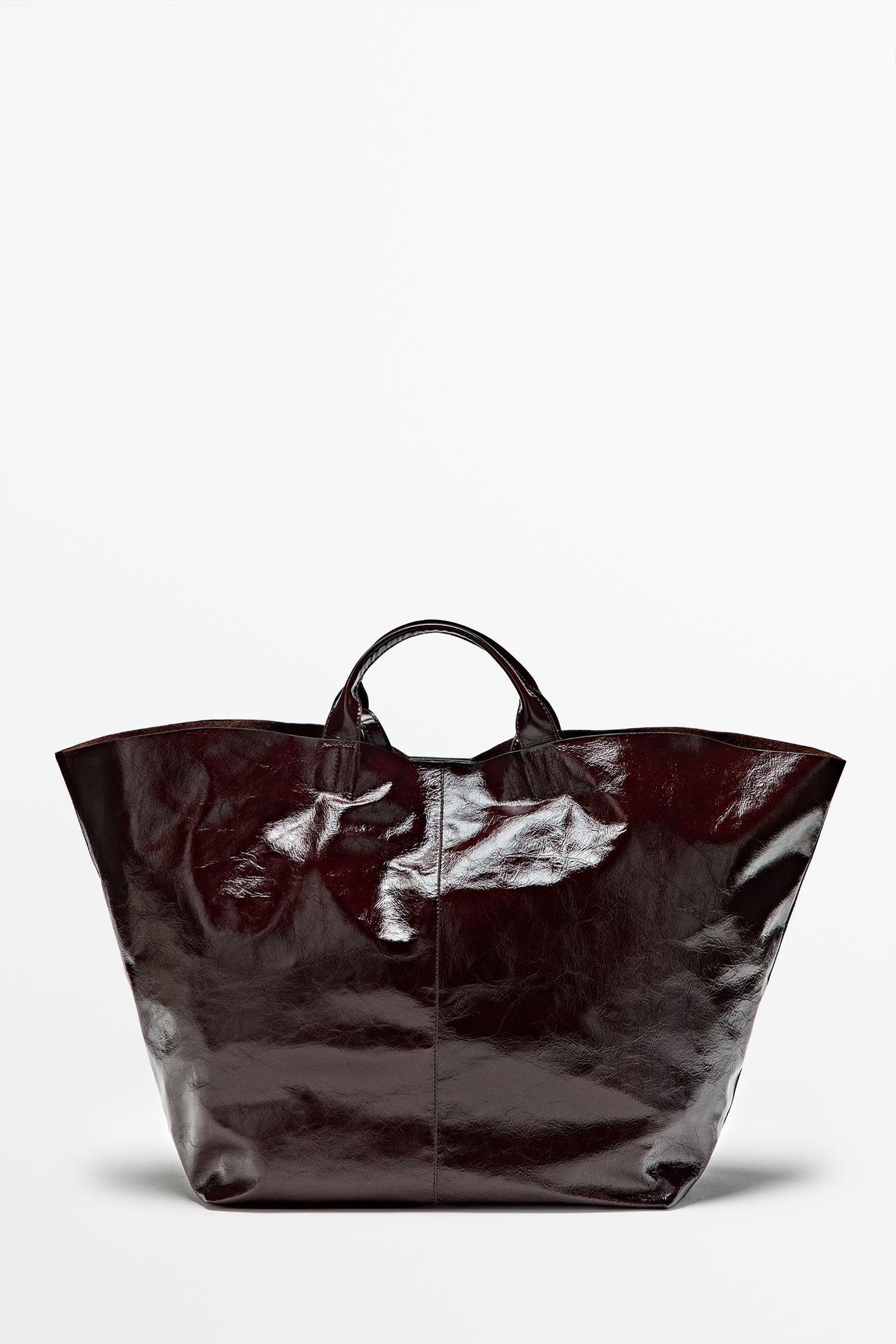 Maxi crackle nappa leather tote bag — Chocolate