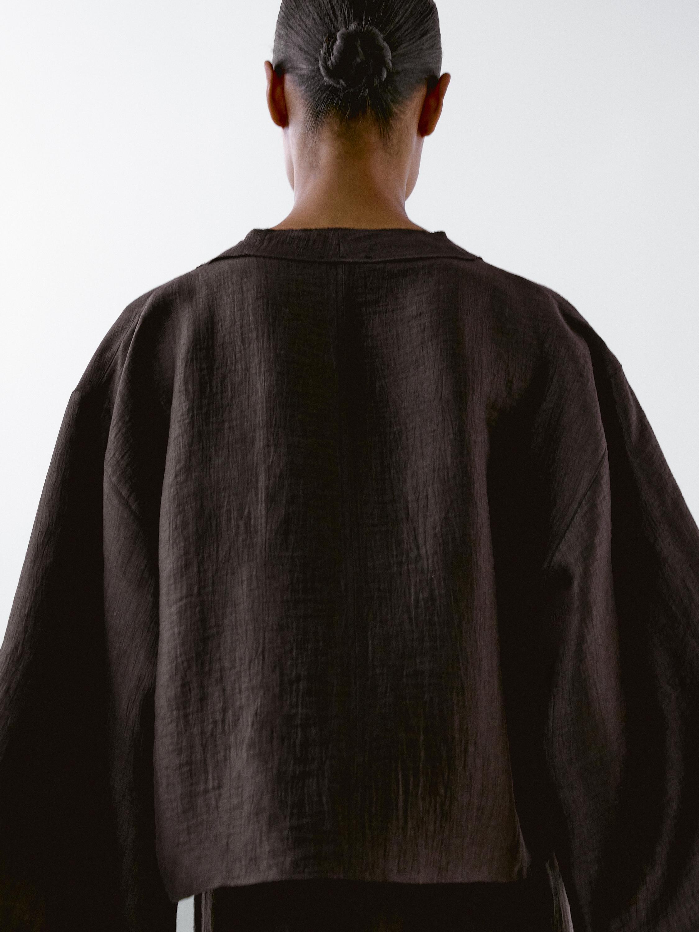 Linen blend crossover kimono