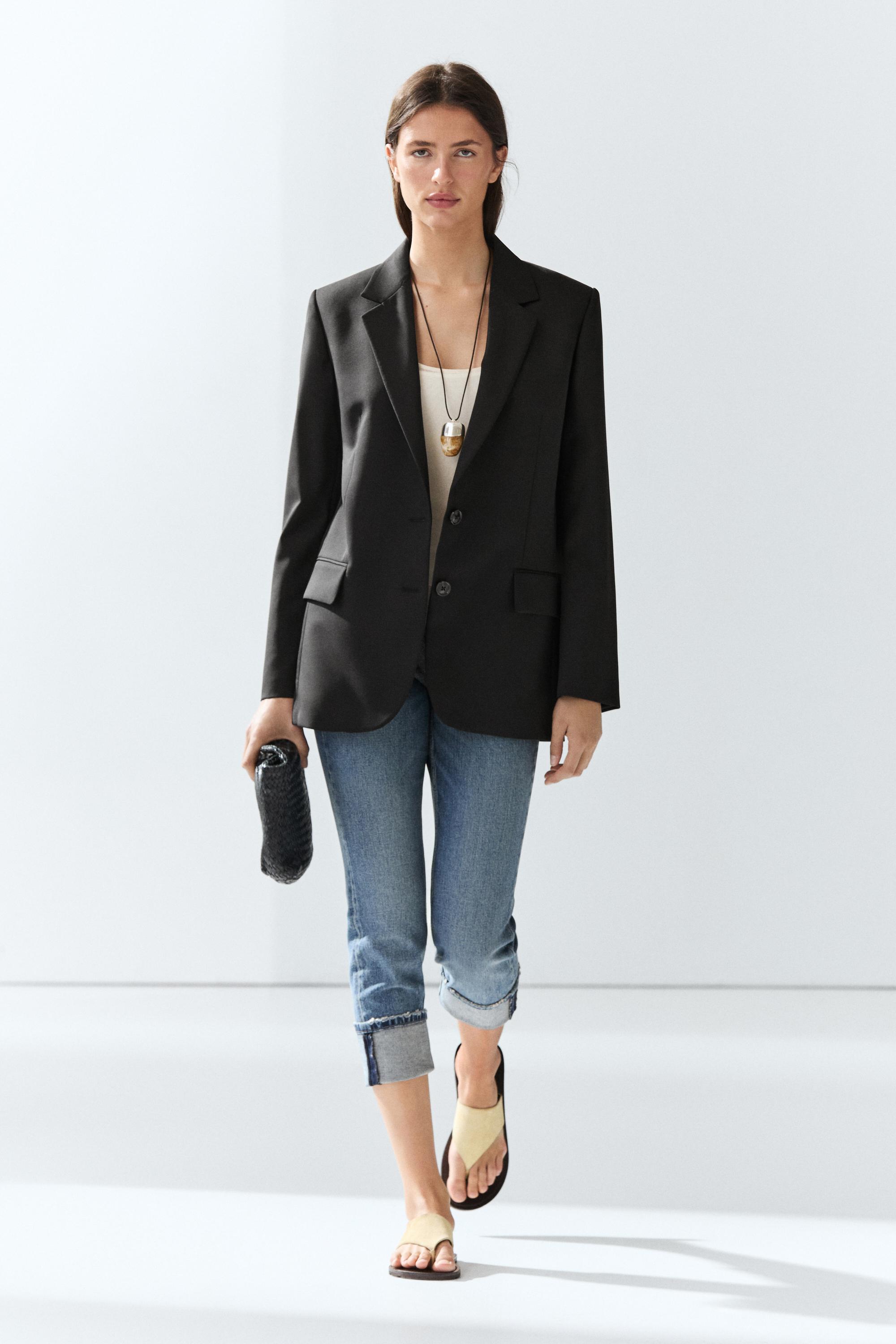 100% extra fine wool two-button blazer — BLACK