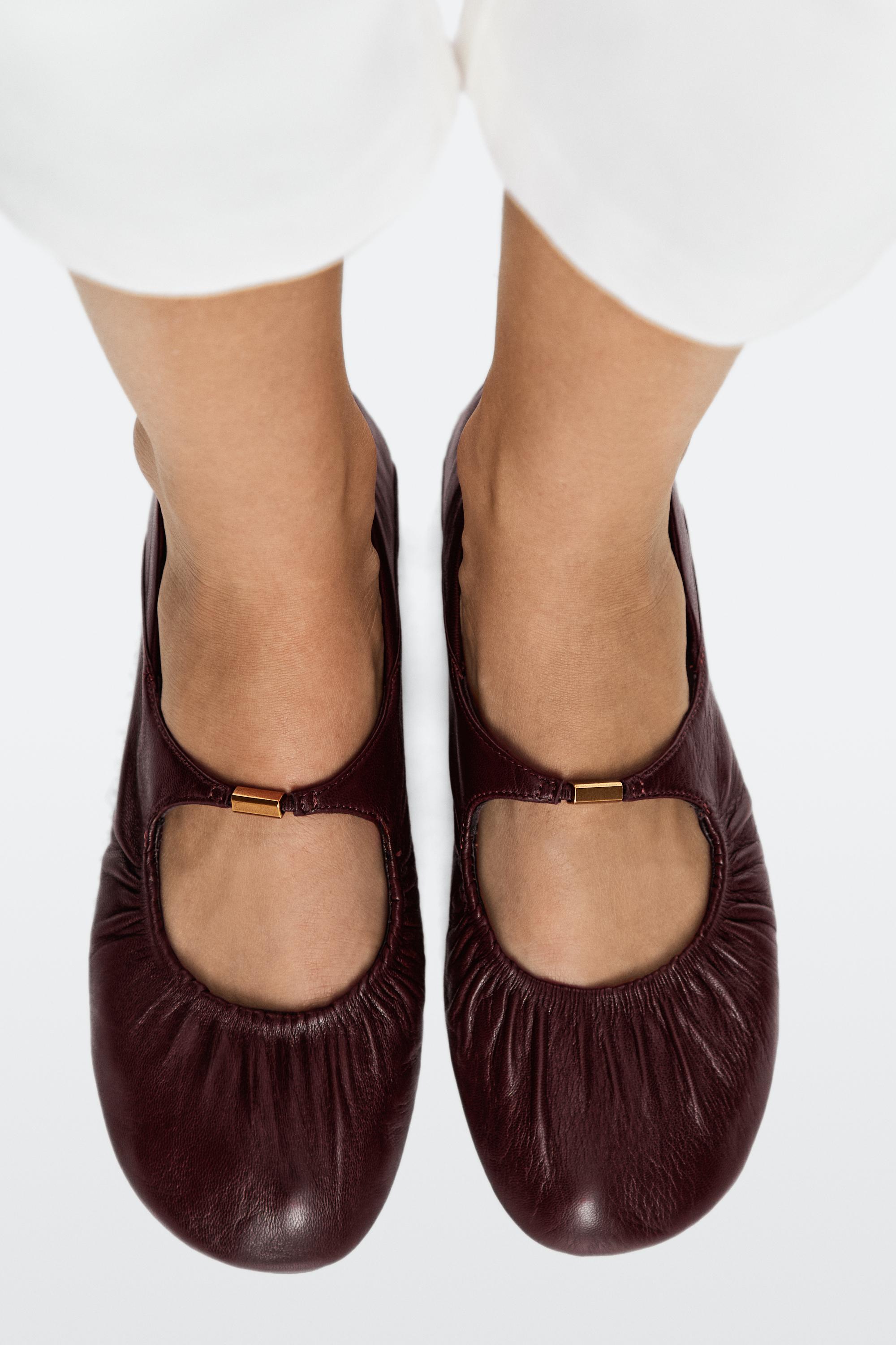 Soft leather ballet flat — BURGUNDY