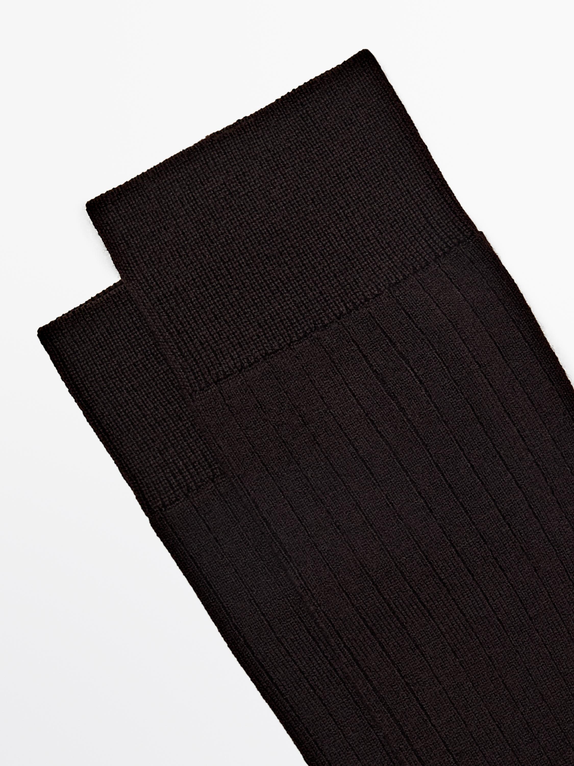 Ribbed knit wool blend socks