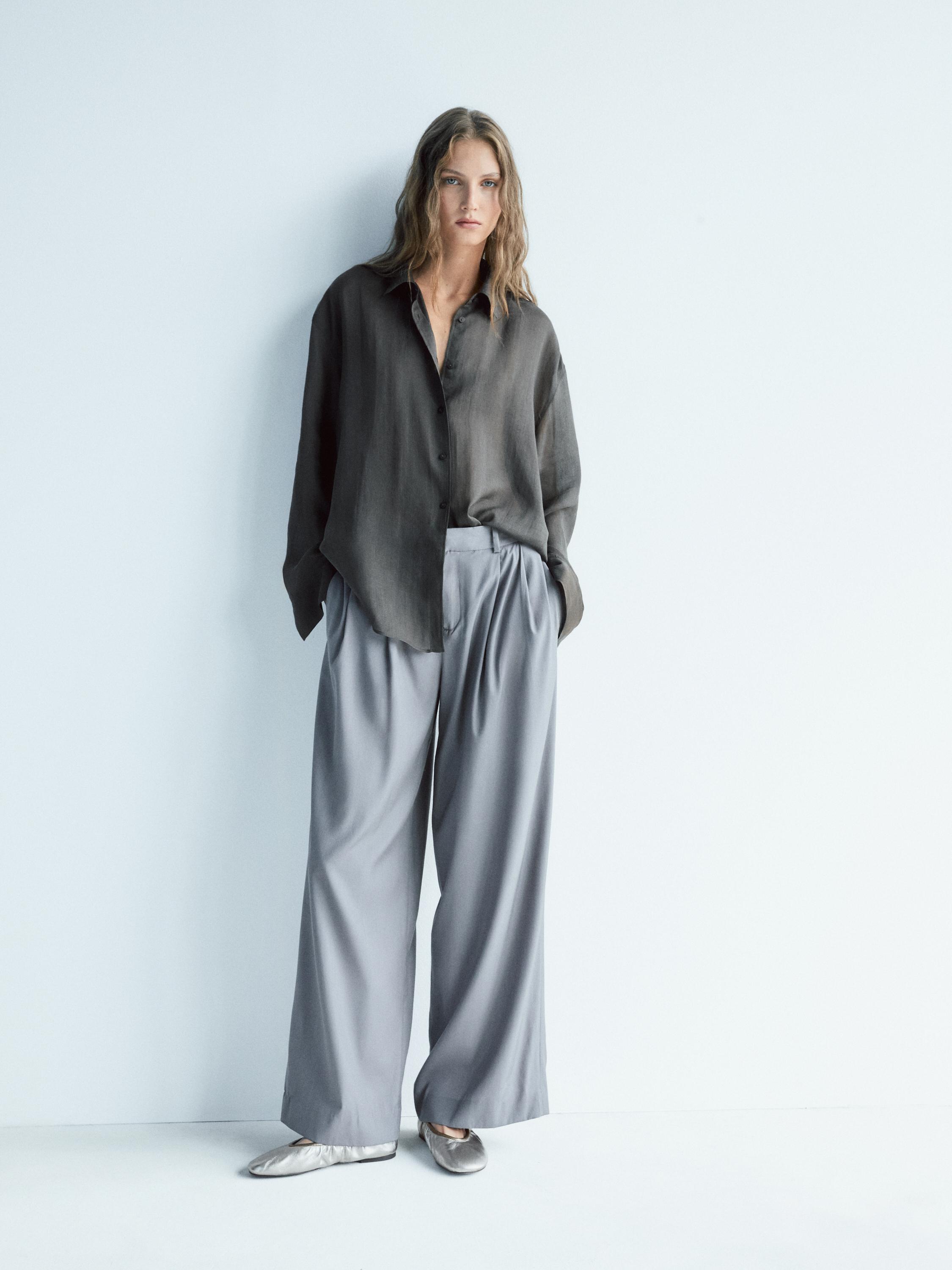 Gathered metallic ballerinas