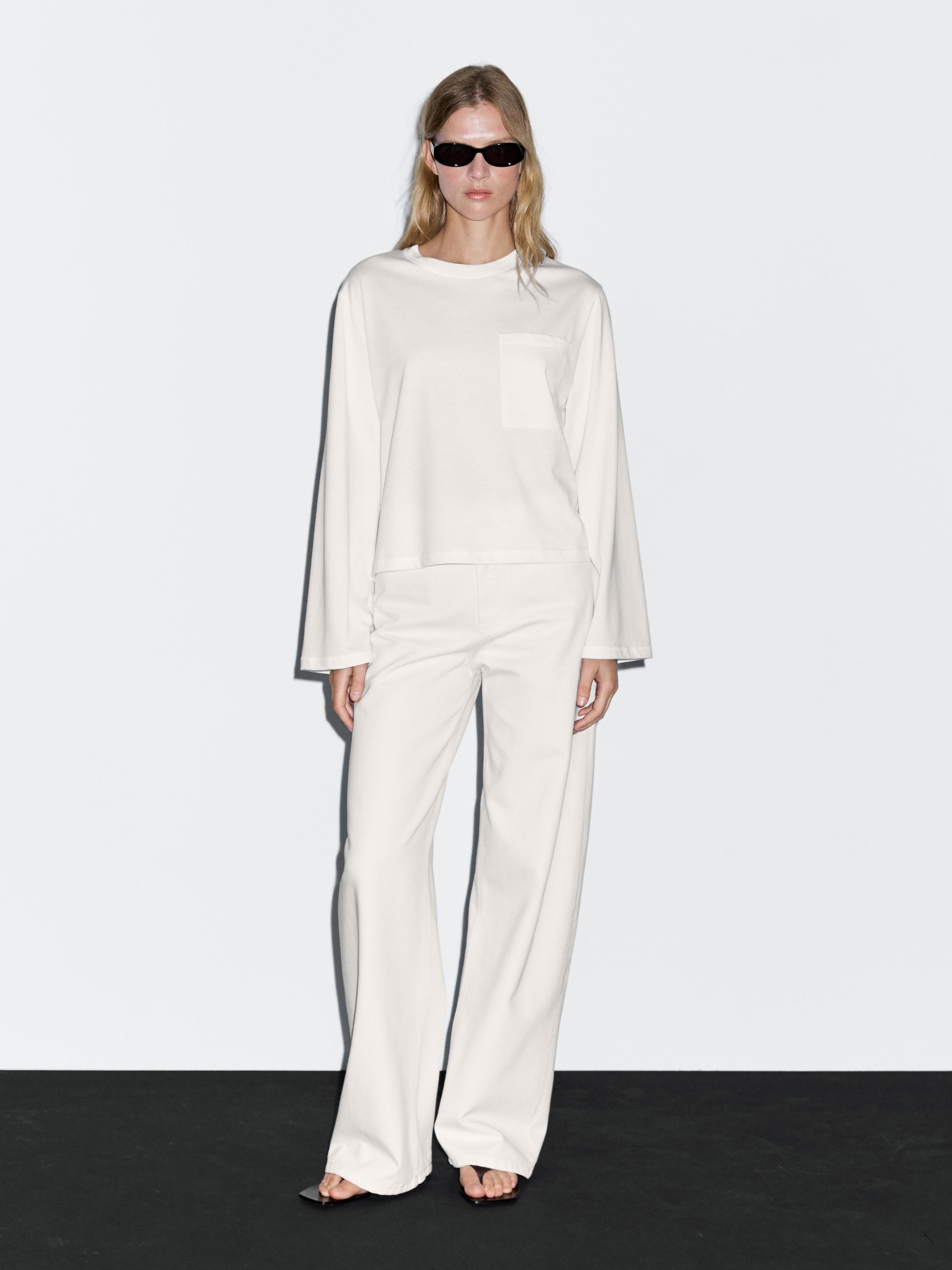 Oversize T-shirt with pocket details