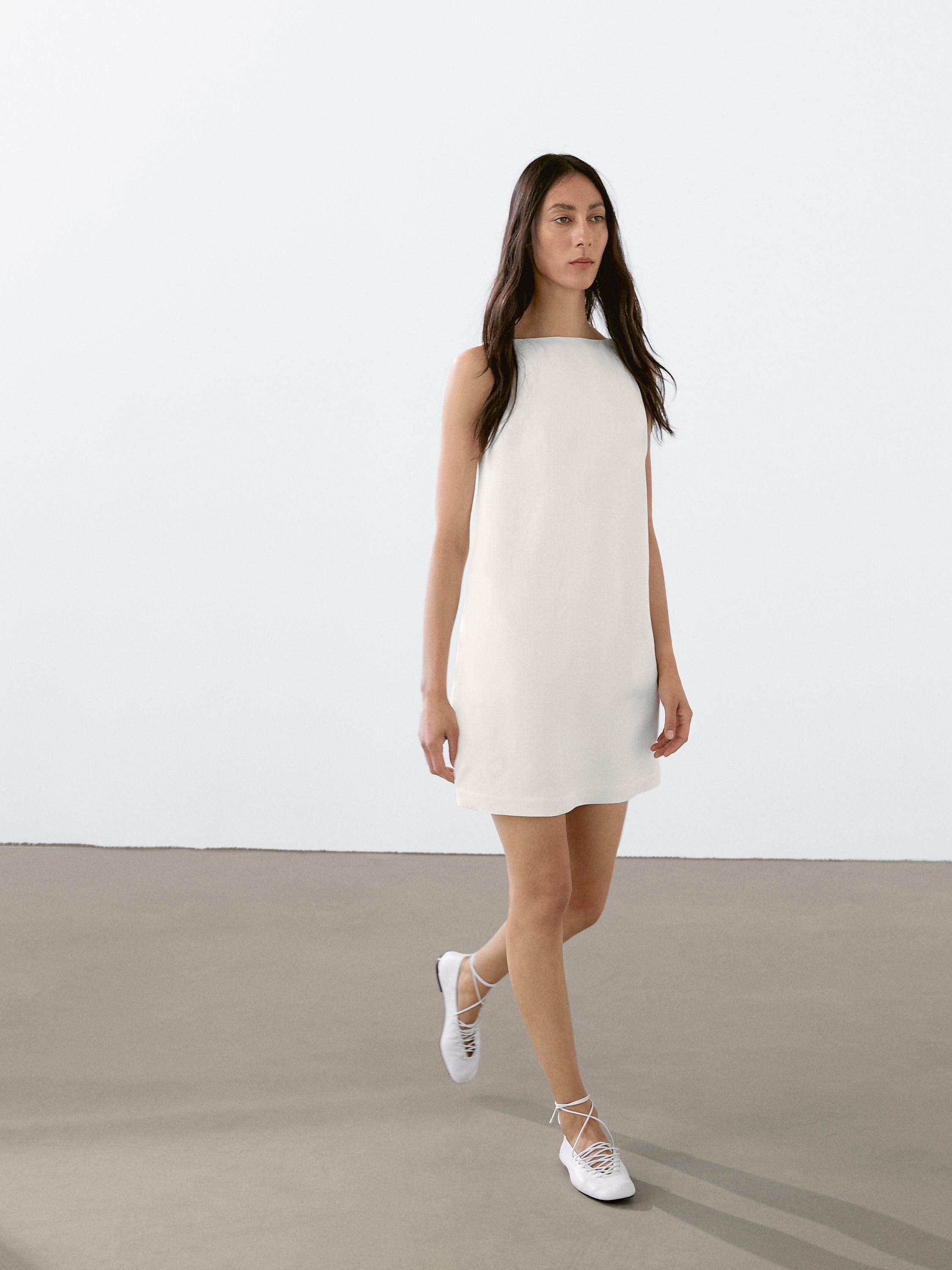 Flowing linen blend mini dress