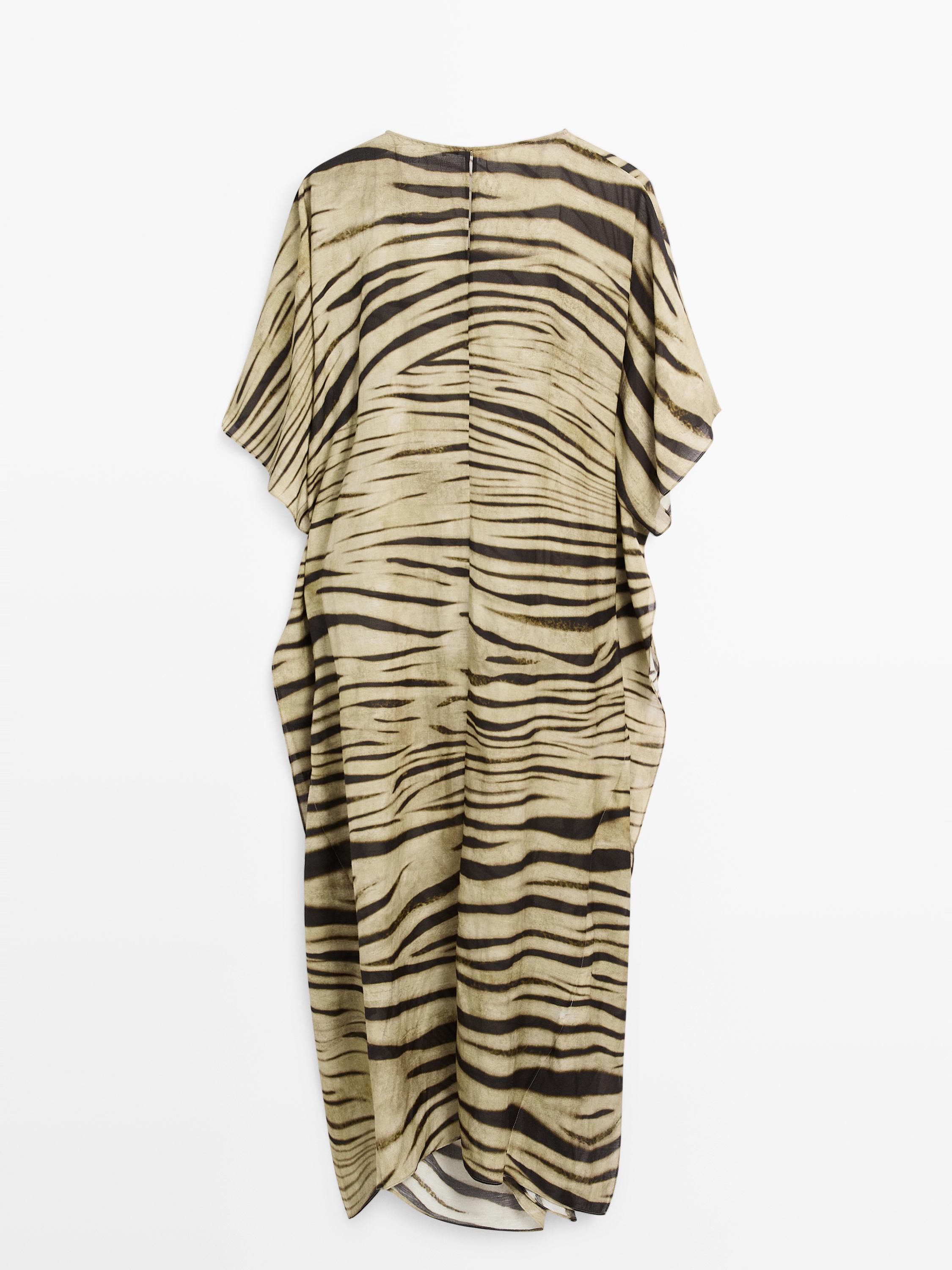 Lange jurk in tuniekstijl met dierenprint