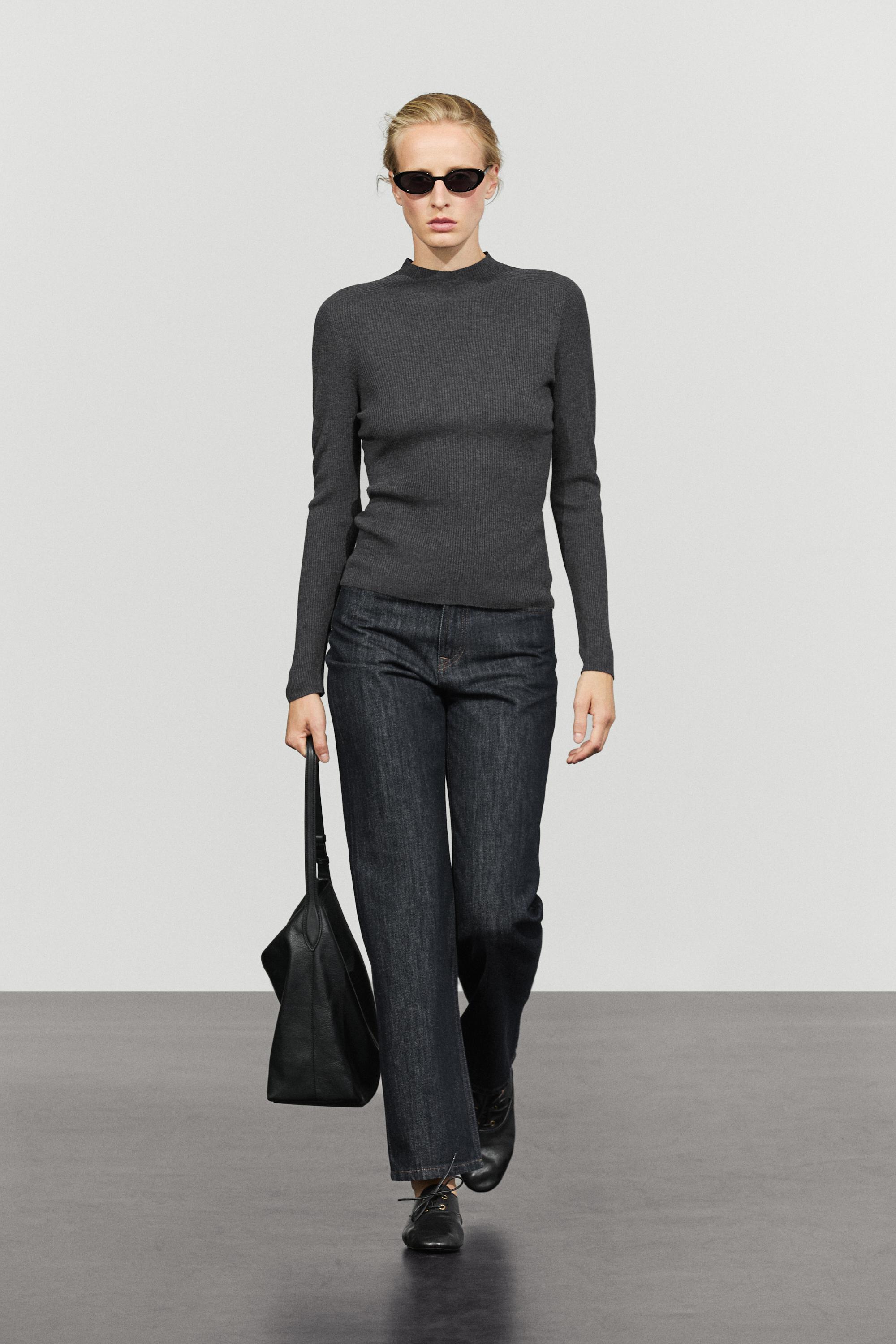 Ribbed mock neck knit sweater