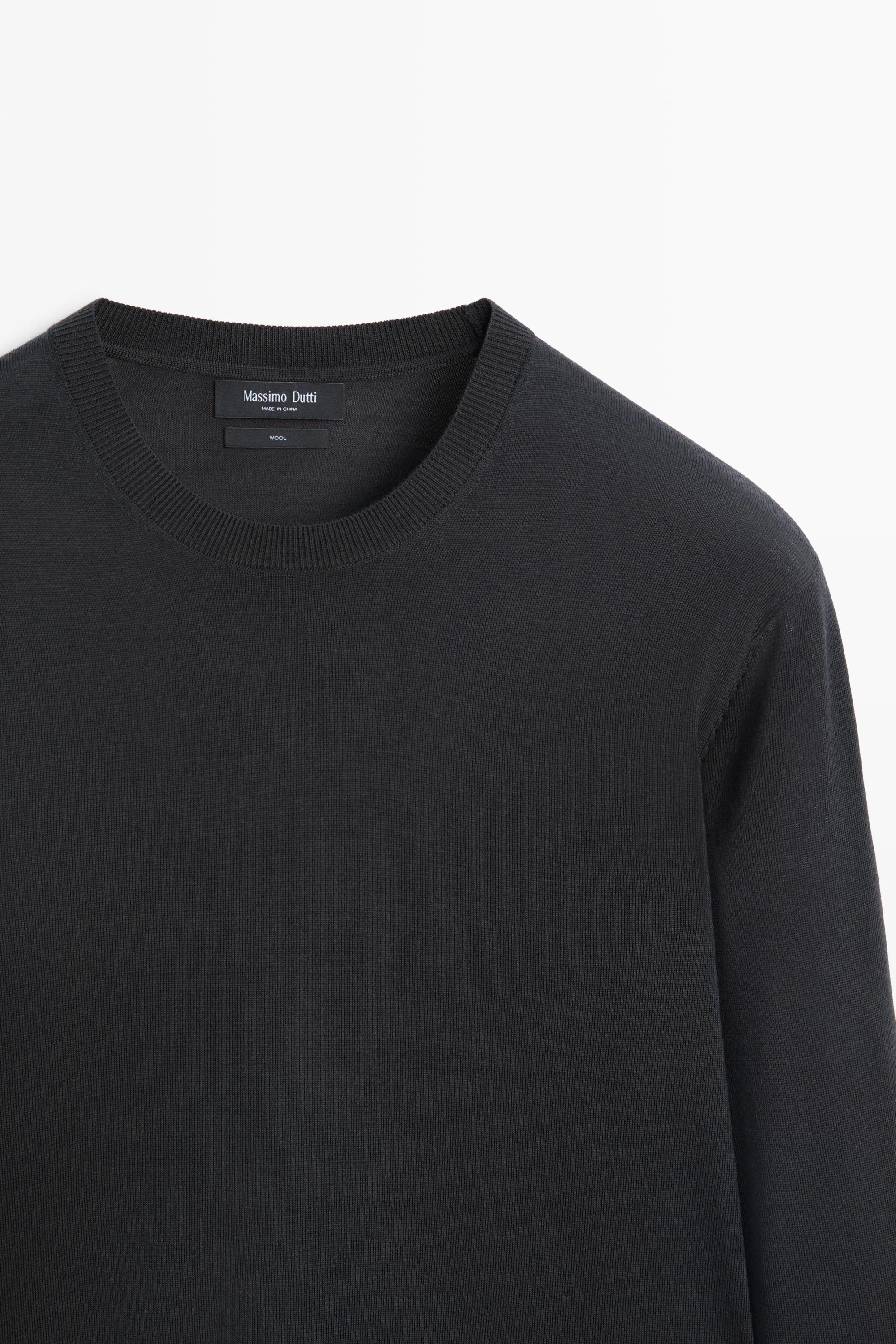 100% merino wool knit round neck sweater — Greyish green