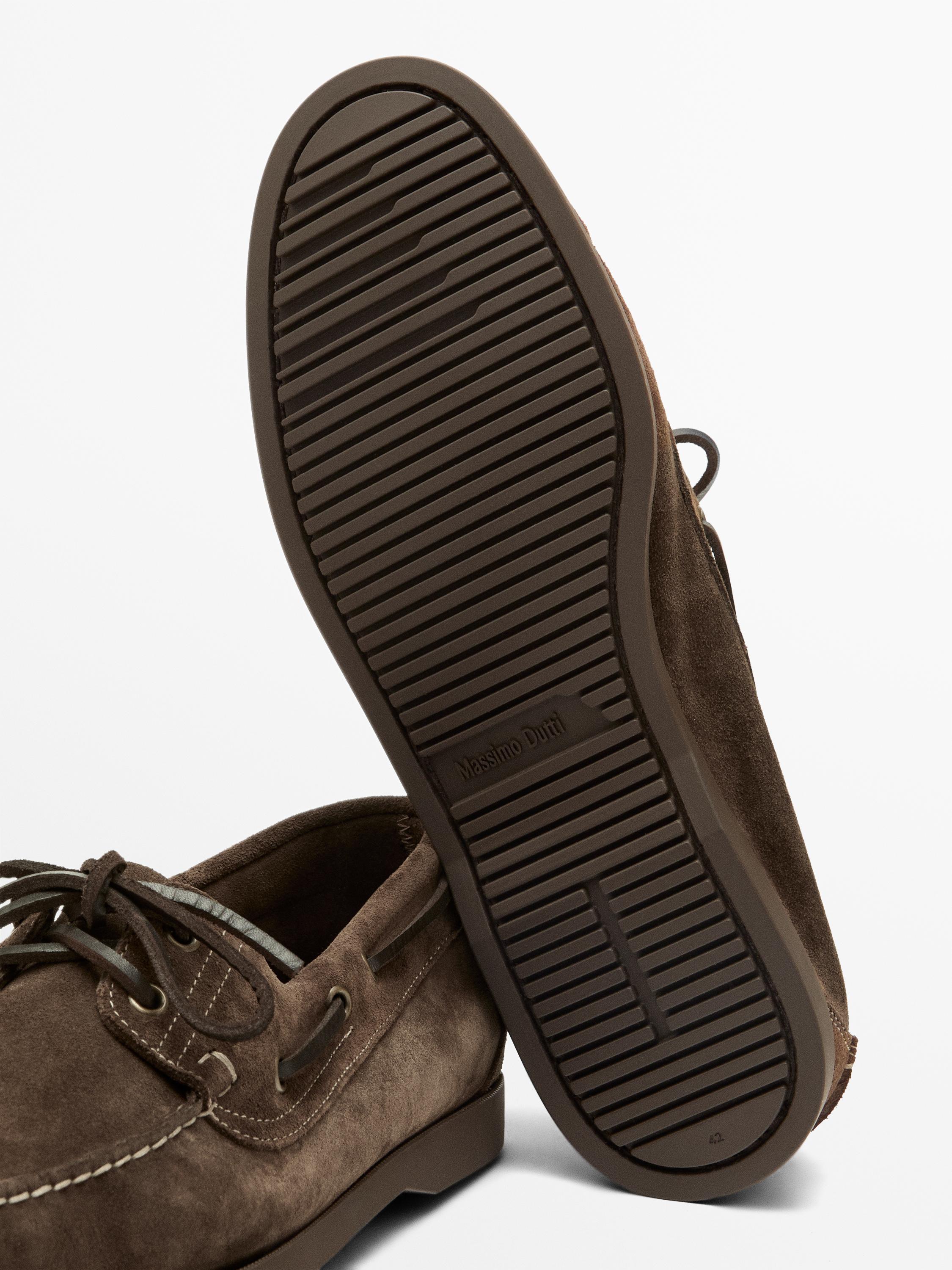 Leather deck shoes — STONE