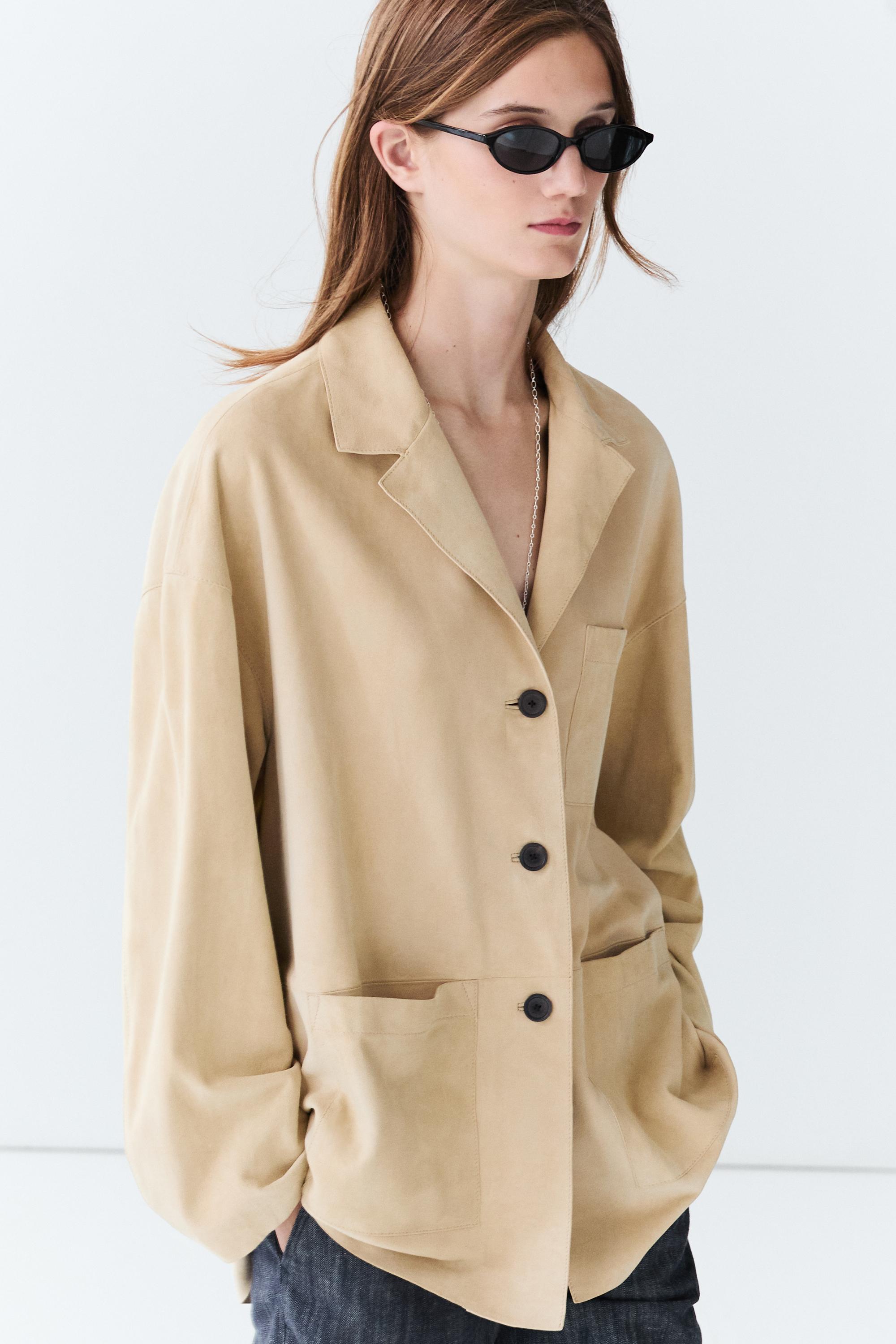 Suede leather blazer with pockets