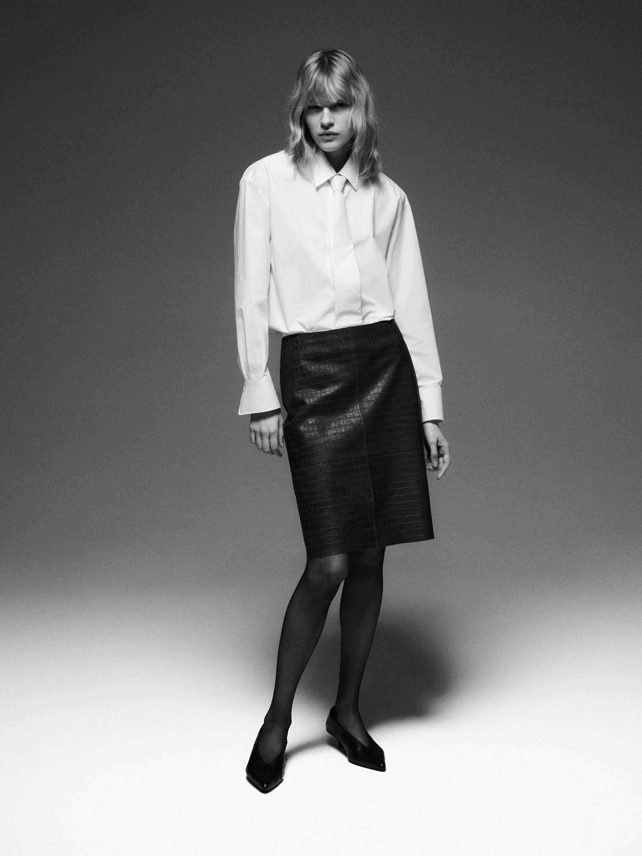 Short leather mock croc skirt