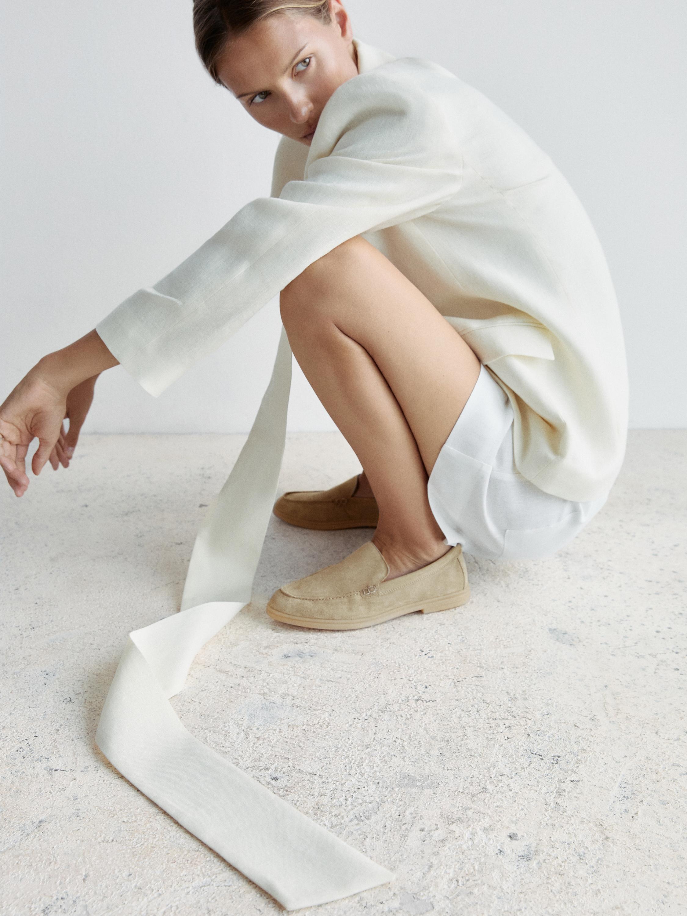 Split leather loafers — BEIGE