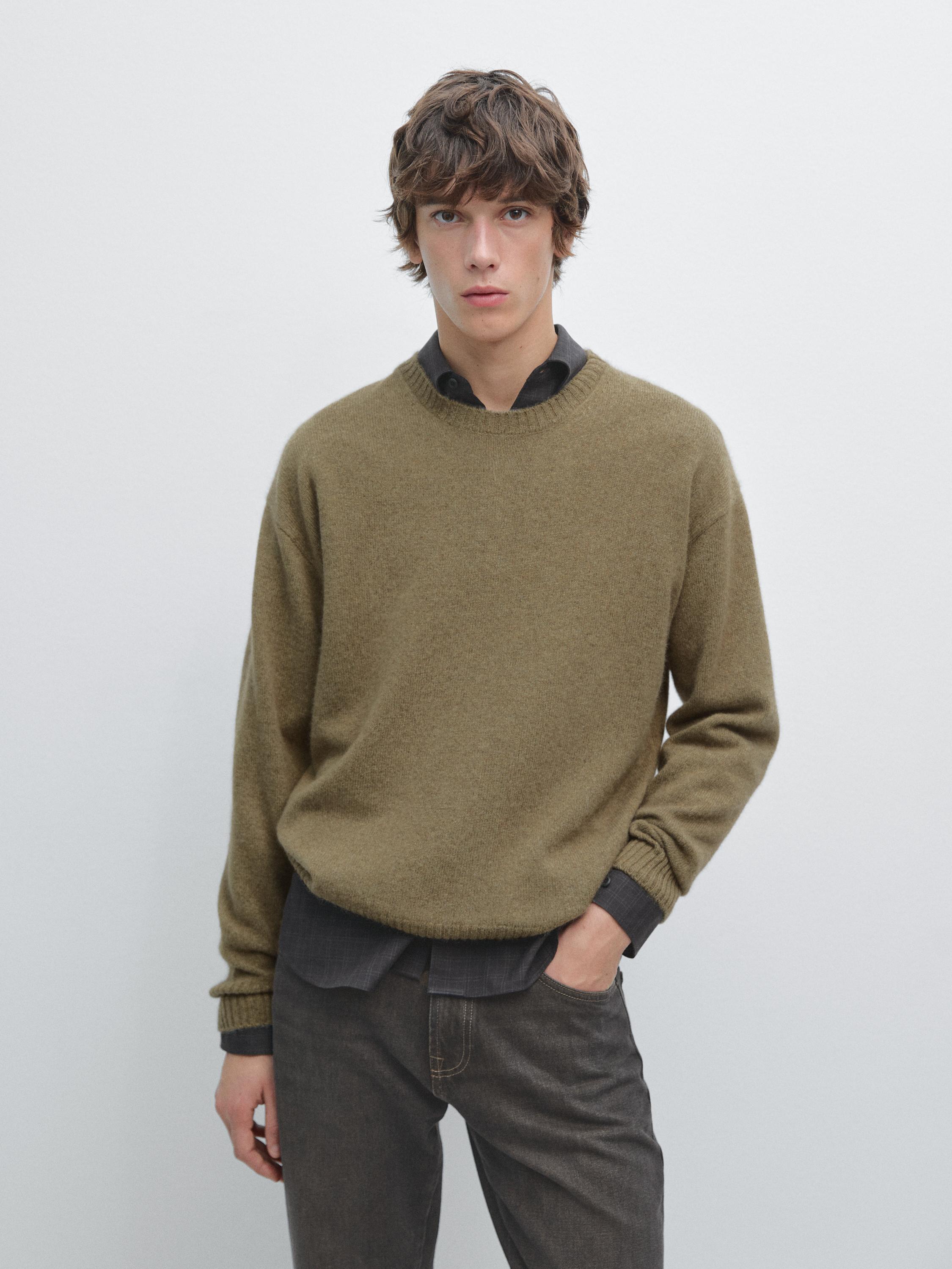 100% cashmere sweater